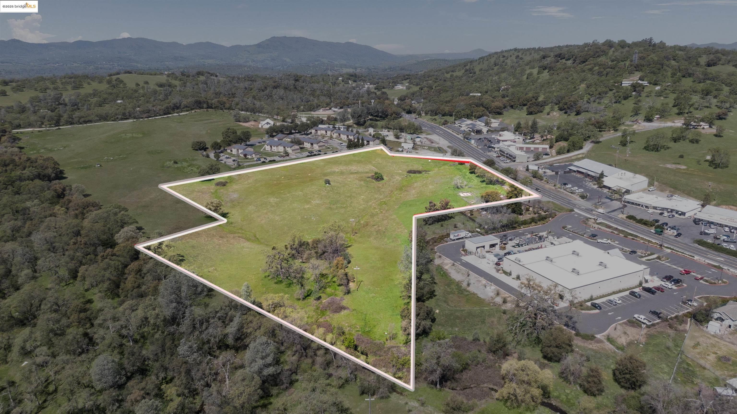 Detail Gallery Image 4 of 20 For 493 N Main Street, Angels Camp,  CA 95222-0000 - – Beds | – Baths