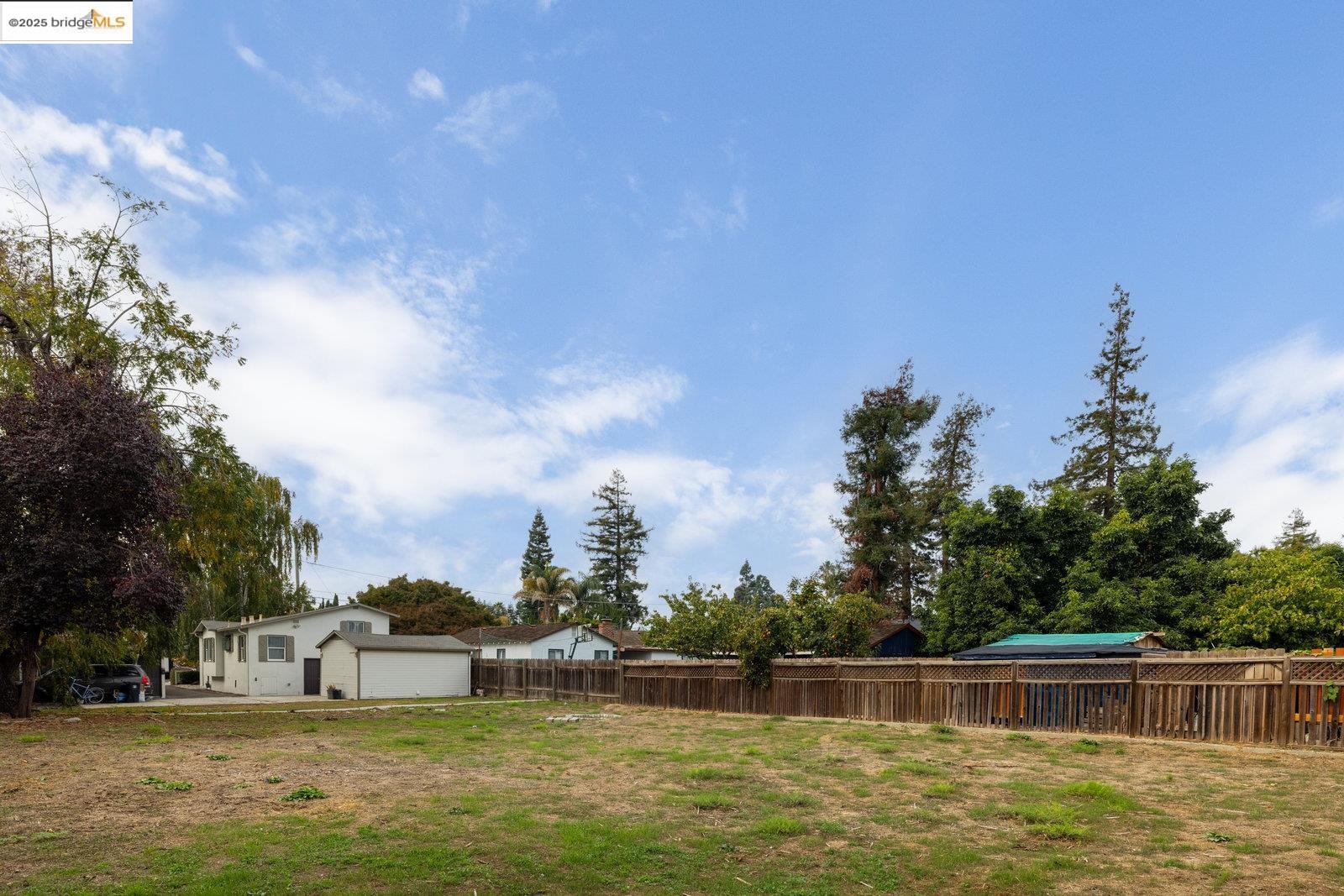 Detail Gallery Image 39 of 56 For 20342 Concord Ave, Hayward,  CA 94541 - 4 Beds | 3 Baths