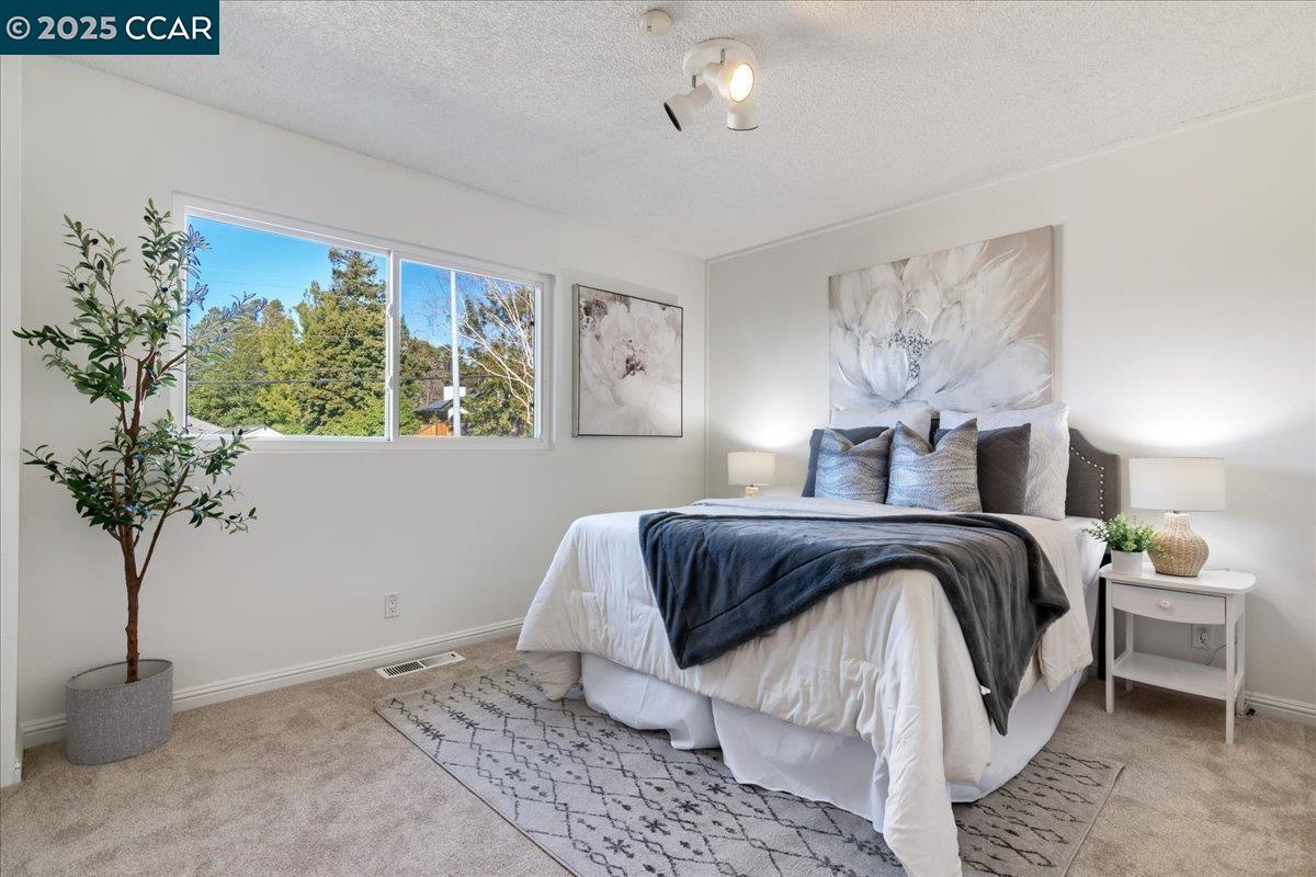 Detail Gallery Image 26 of 51 For 207 Midway Dr, Martinez,  CA 94553 - 4 Beds | 3 Baths