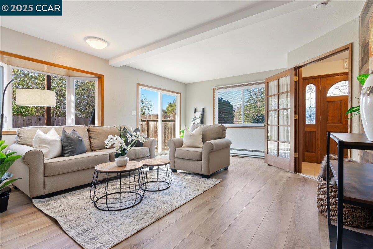 Detail Gallery Image 30 of 51 For 207 Midway Dr, Martinez,  CA 94553 - 4 Beds | 3 Baths