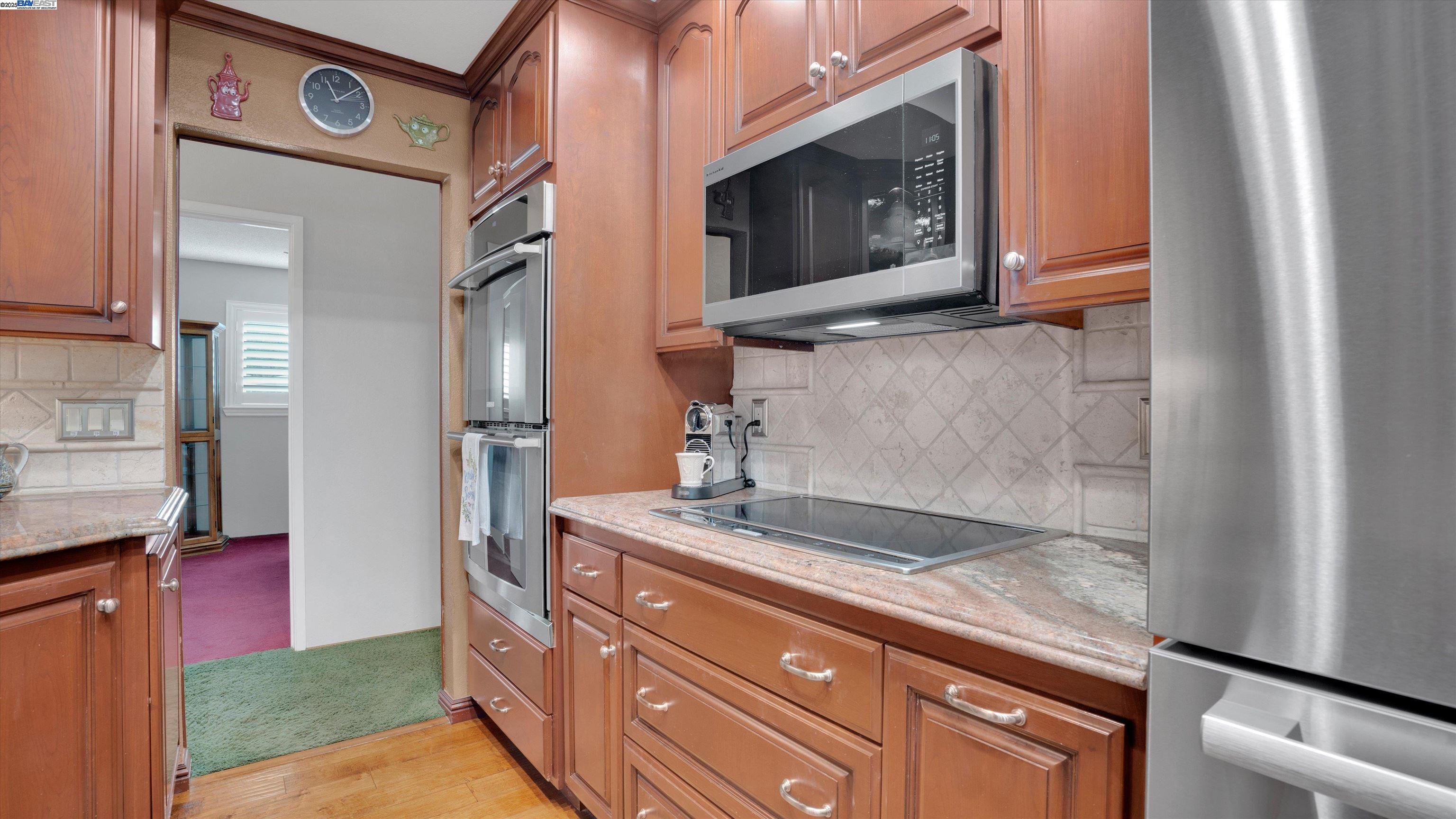 Detail Gallery Image 12 of 41 For 35272 Gawain Court, Fremont,  CA 94536 - 3 Beds | 2 Baths