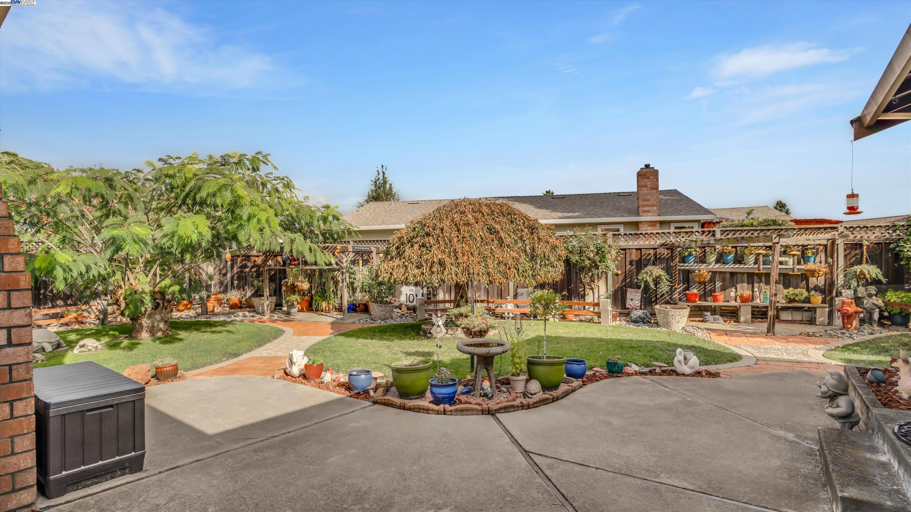 Detail Gallery Image 24 of 41 For 35272 Gawain Court, Fremont,  CA 94536 - 3 Beds | 2 Baths