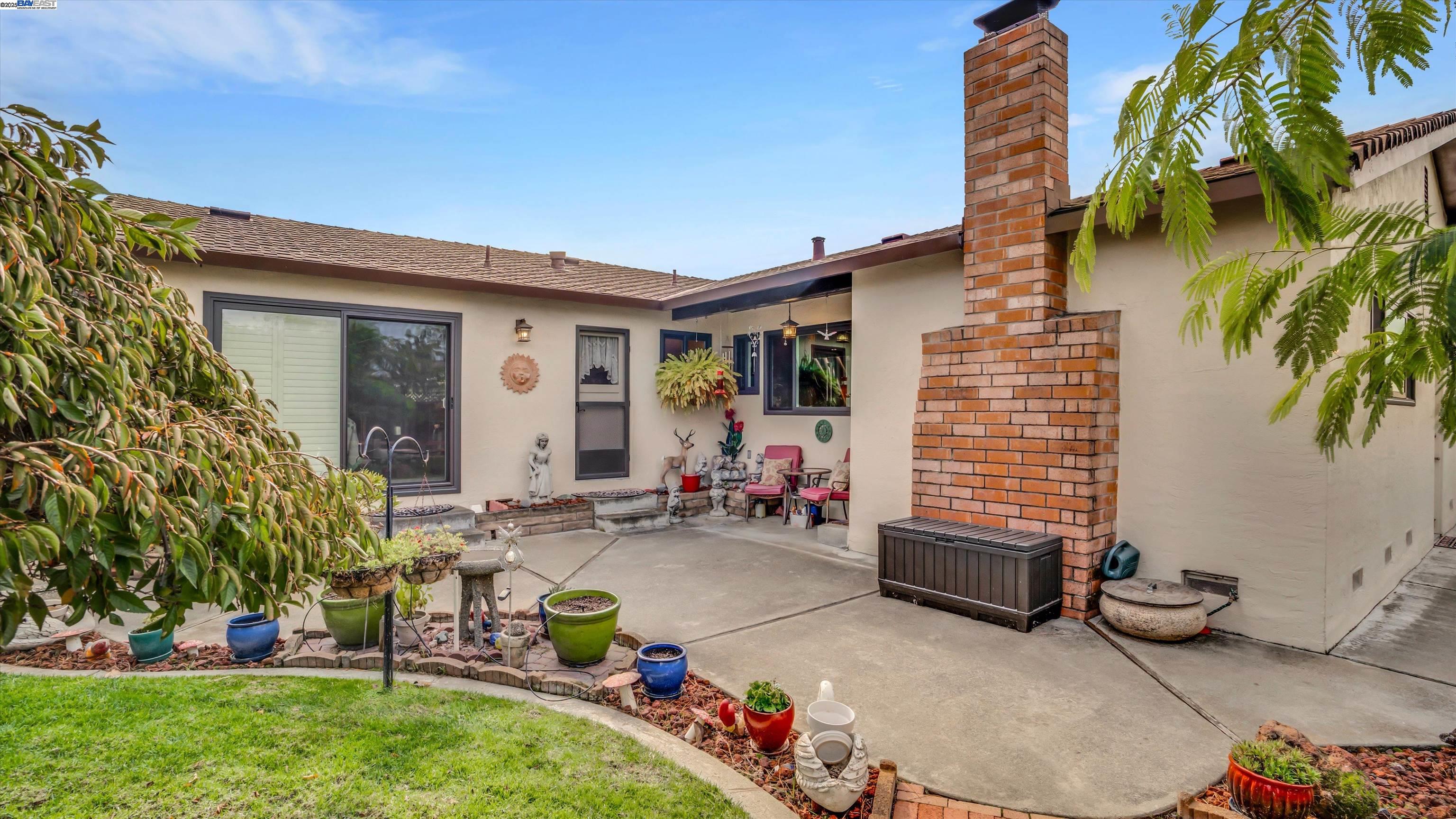 Detail Gallery Image 27 of 41 For 35272 Gawain Court, Fremont,  CA 94536 - 3 Beds | 2 Baths