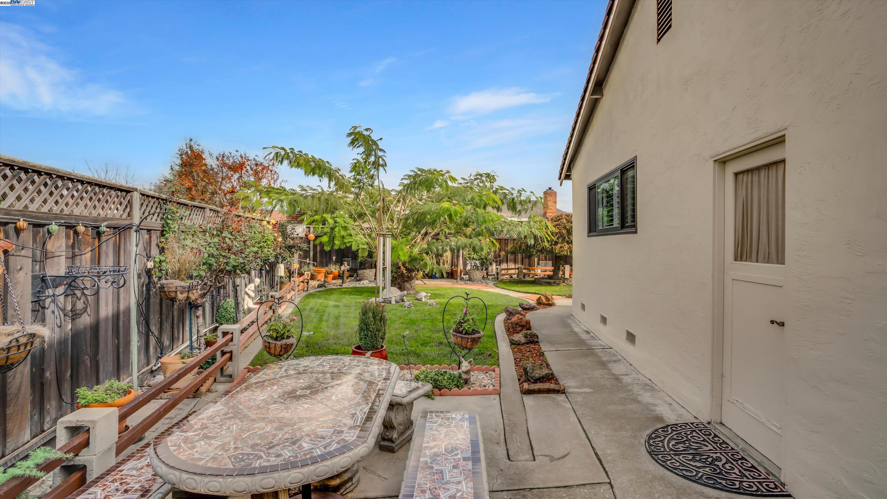 Detail Gallery Image 30 of 41 For 35272 Gawain Court, Fremont,  CA 94536 - 3 Beds | 2 Baths