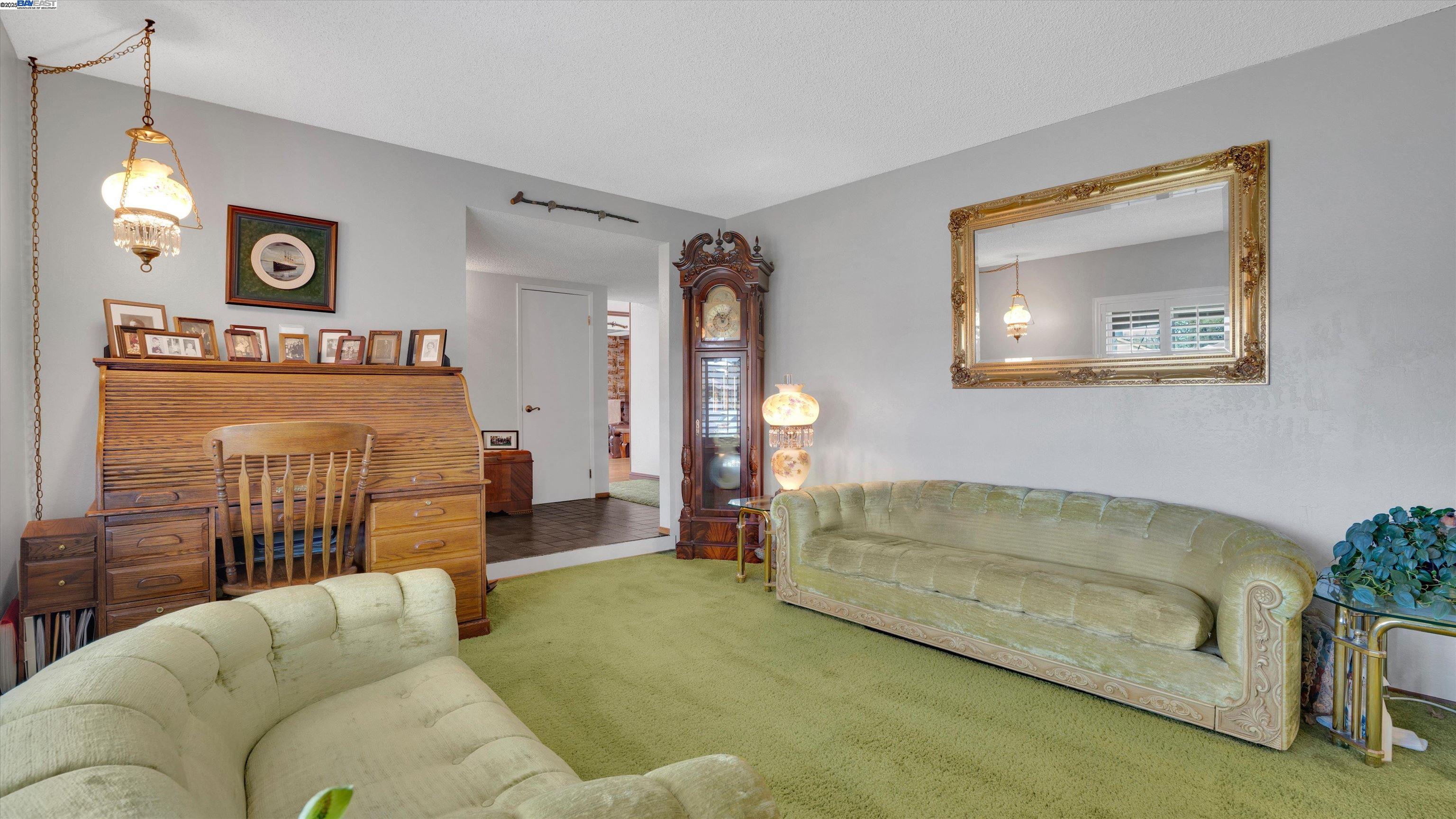 Detail Gallery Image 6 of 41 For 35272 Gawain Court, Fremont,  CA 94536 - 3 Beds | 2 Baths