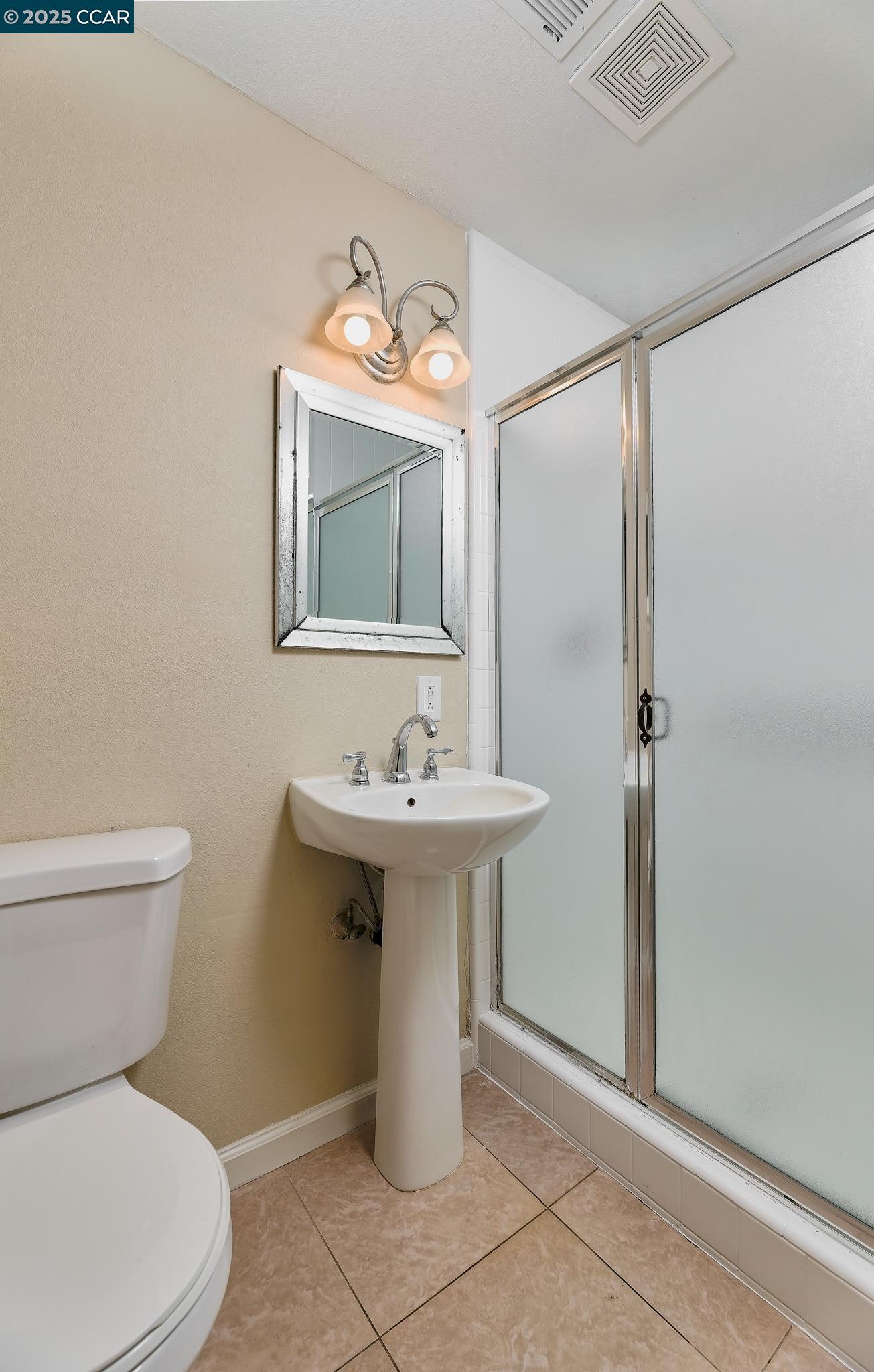 Detail Gallery Image 7 of 19 For 7609 22nd St, Sacramento,  CA 95832 - 4 Beds | 2 Baths