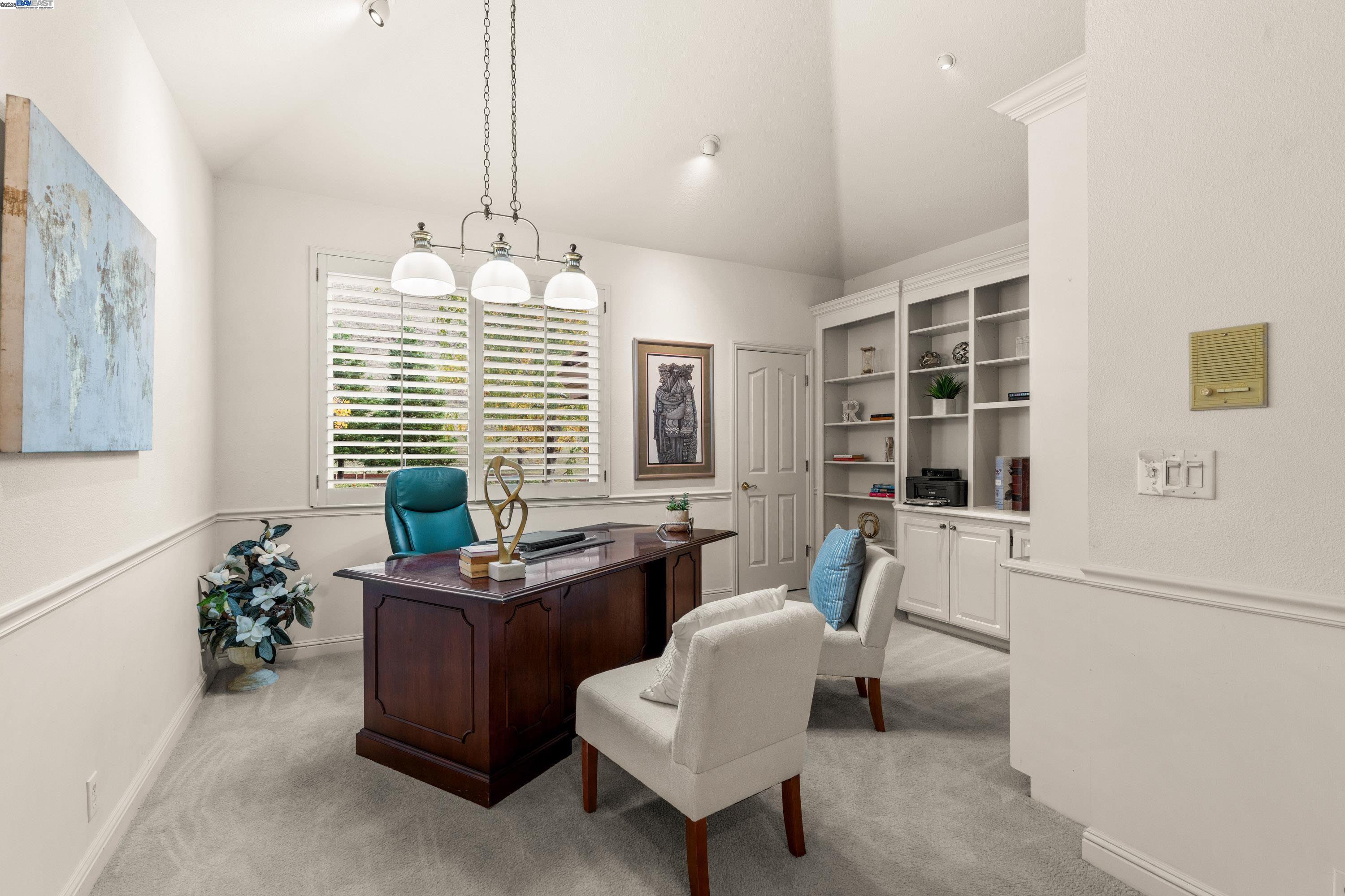 Detail Gallery Image 7 of 41 For 3146 Blackhawk Meadow Dr, Danville,  CA 94506 - 5 Beds | 4 Baths