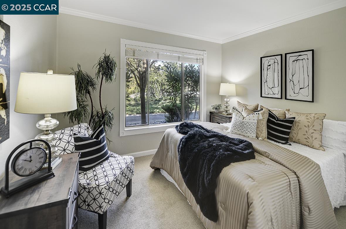 Detail Gallery Image 22 of 54 For 2424 Tice Creek Dr. #2,  Walnut Creek,  CA 94595 - 2 Beds | 2 Baths