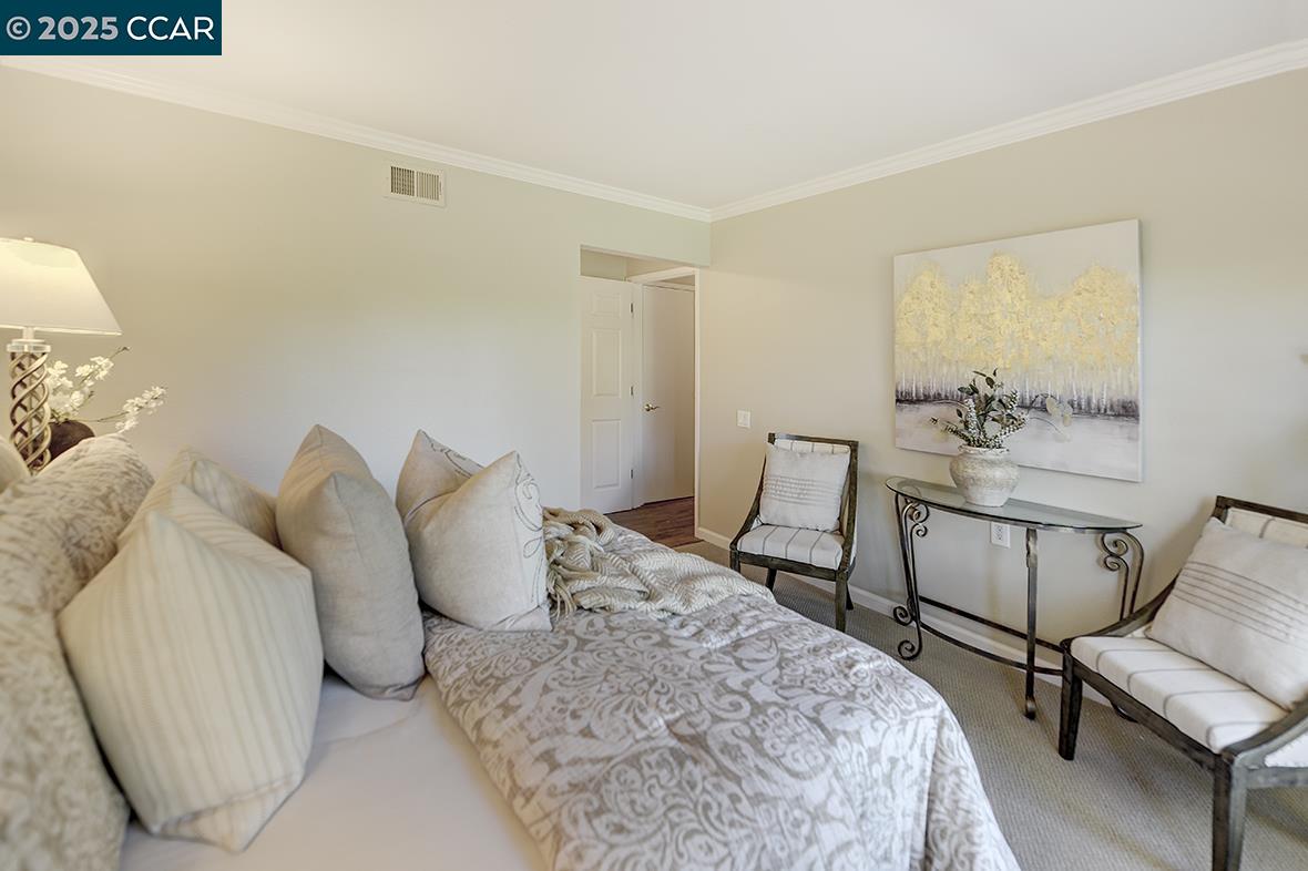 Detail Gallery Image 31 of 54 For 2424 Tice Creek Dr. #2,  Walnut Creek,  CA 94595 - 2 Beds | 2 Baths