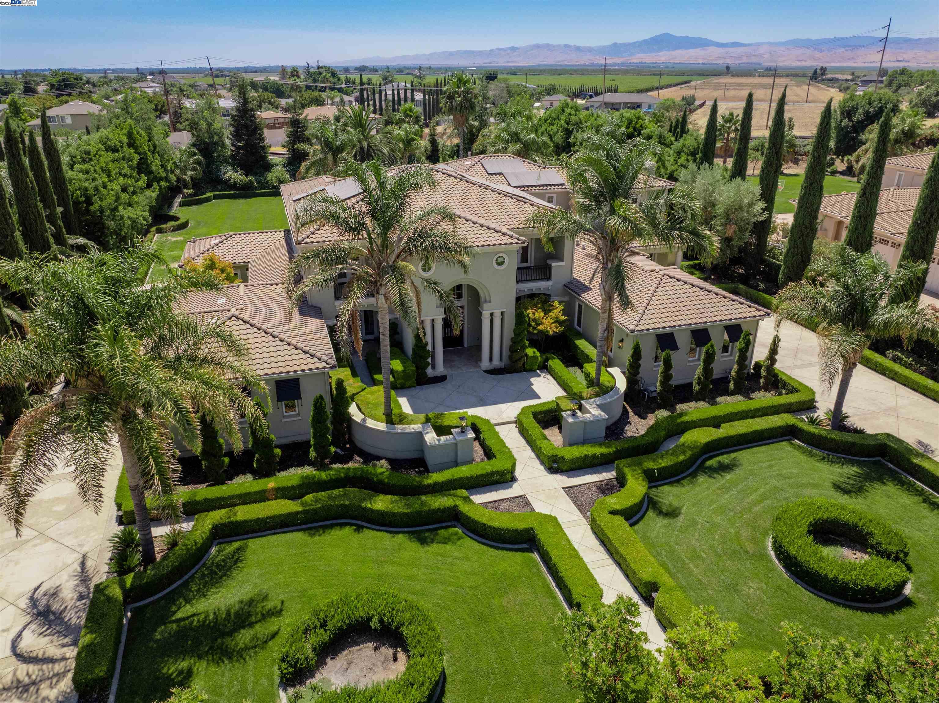 Detail Gallery Image 22 of 23 For Waterwell Way, Tracy,  CA 95304 - 7 Beds | 6/1 Baths