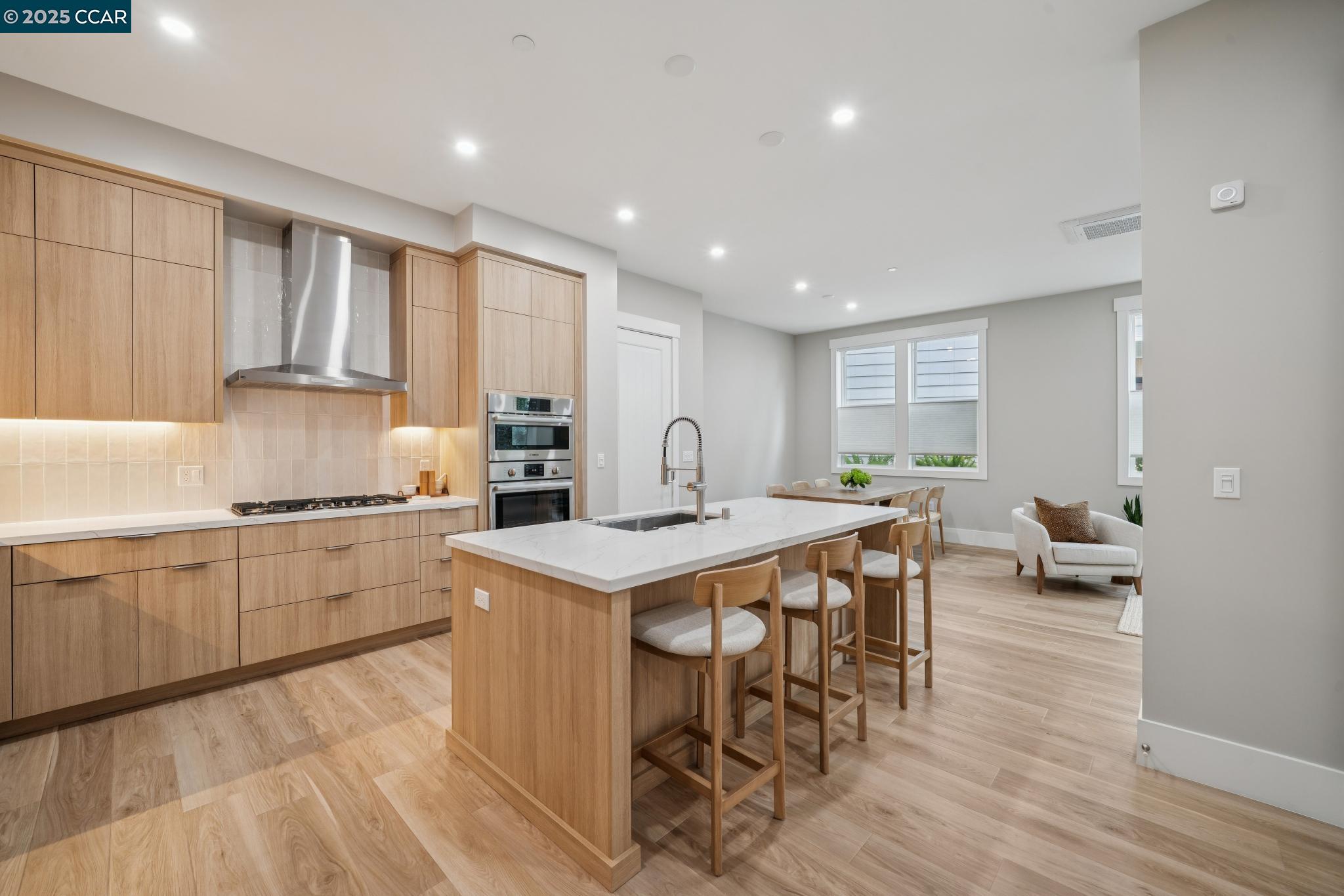 Detail Gallery Image 15 of 28 For 600 Hartz Ave #114,  Danville,  CA 94526 - 2 Beds | 2 Baths