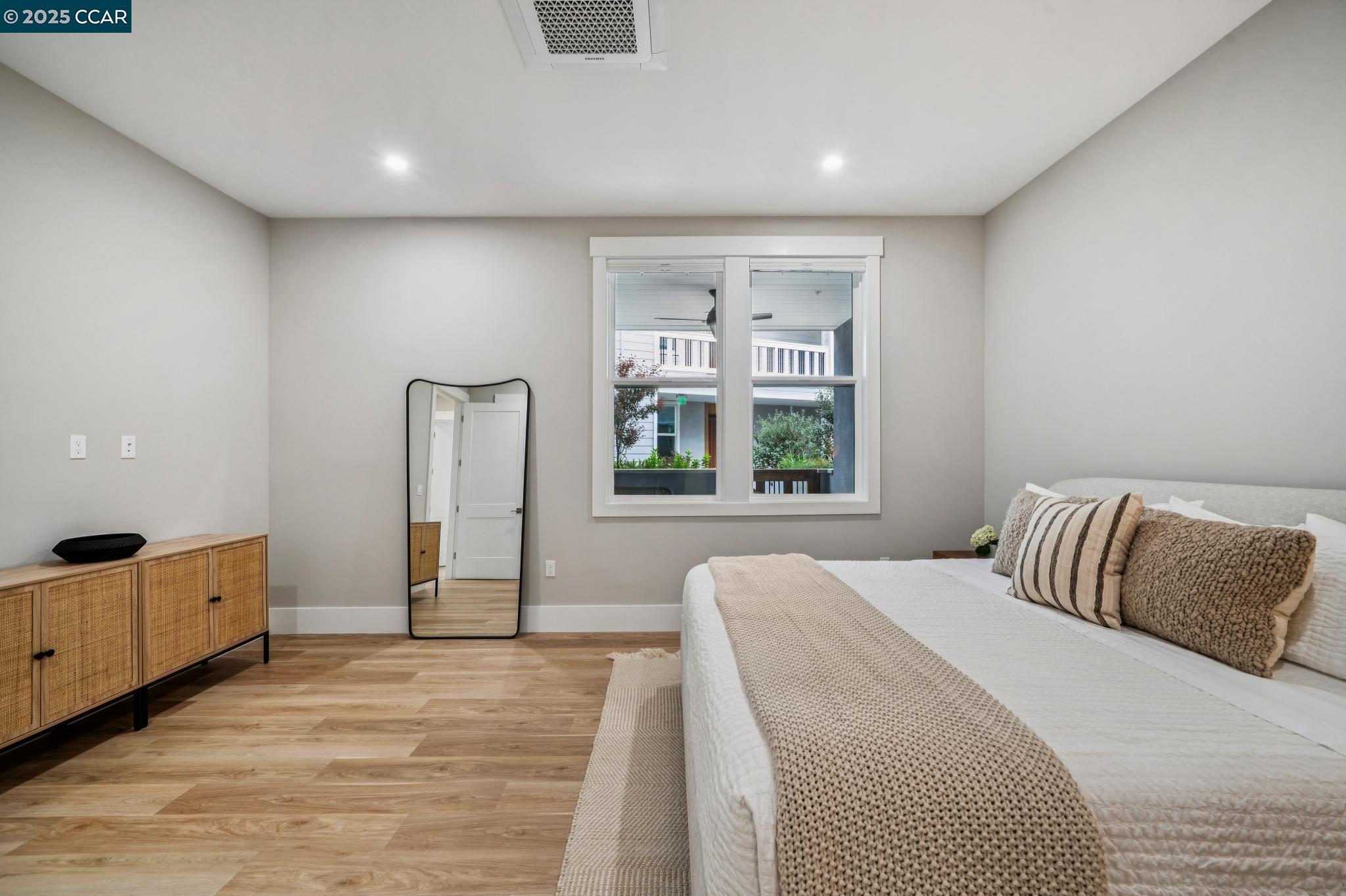 Detail Gallery Image 17 of 28 For 600 Hartz Ave #114,  Danville,  CA 94526 - 2 Beds | 2 Baths