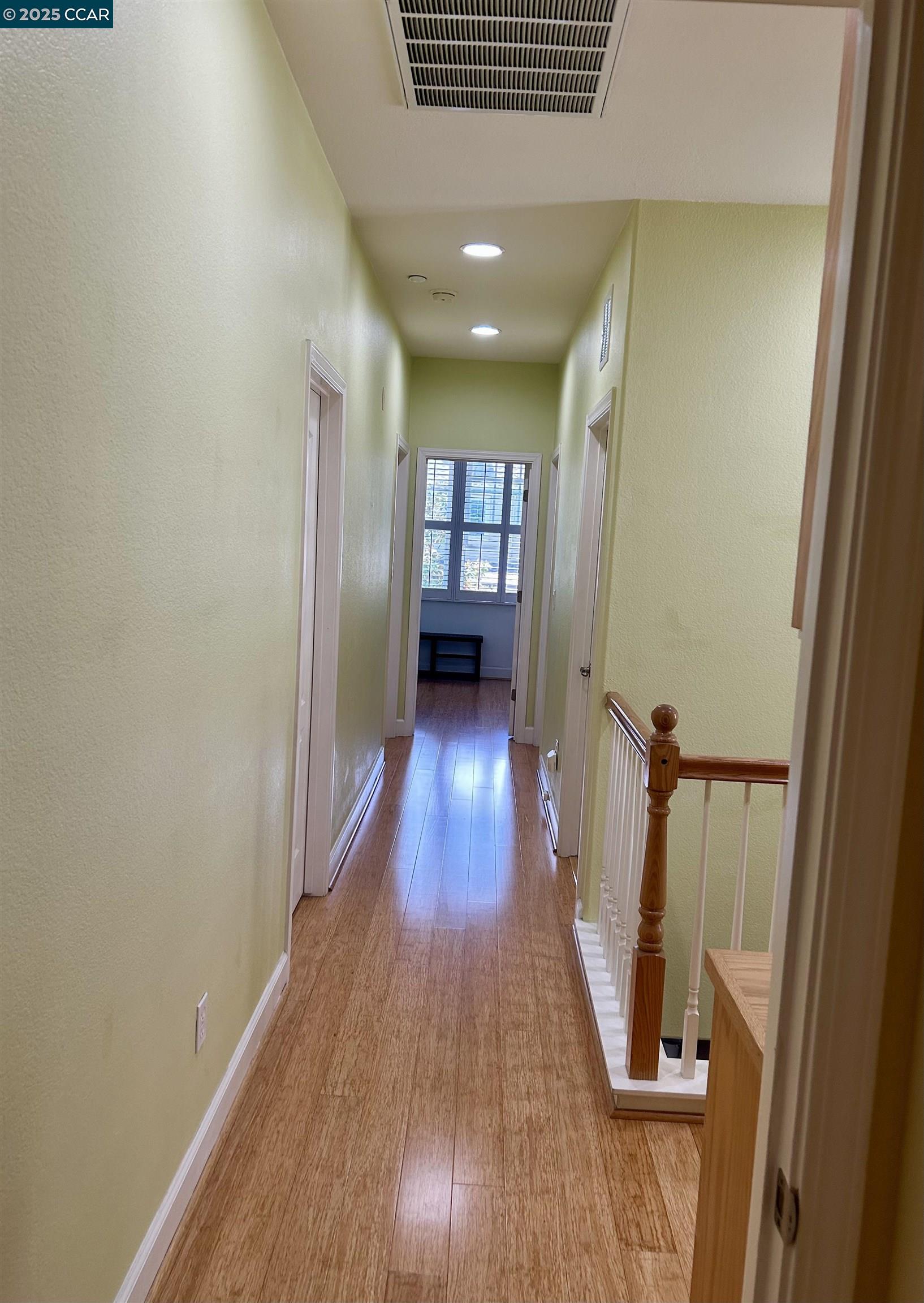 Detail Gallery Image 23 of 60 For 2036 Serra Ln, Hercules,  CA 94547 - 4 Beds | 2/1 Baths