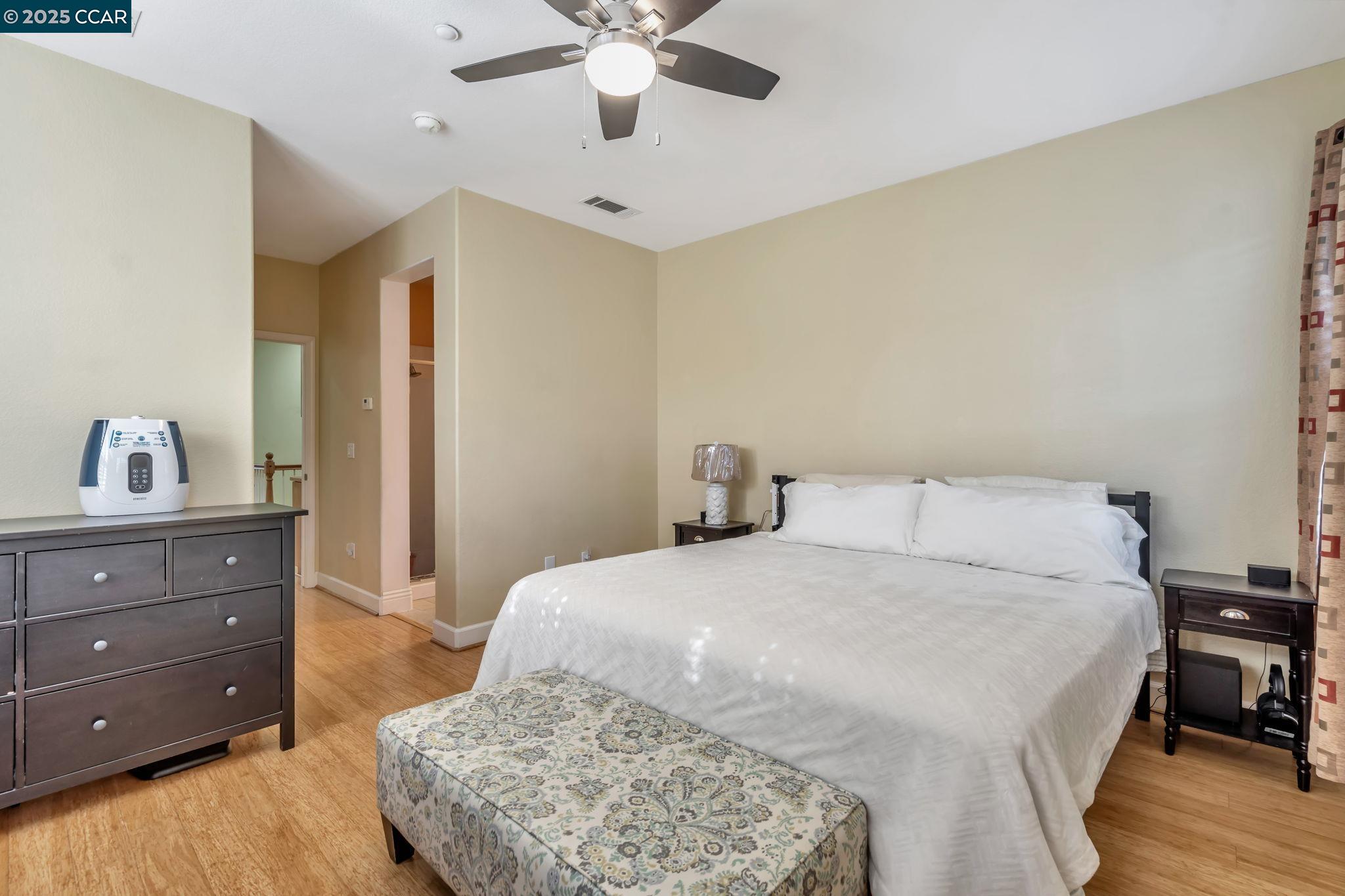 Detail Gallery Image 25 of 60 For 2036 Serra Ln, Hercules,  CA 94547 - 4 Beds | 2/1 Baths