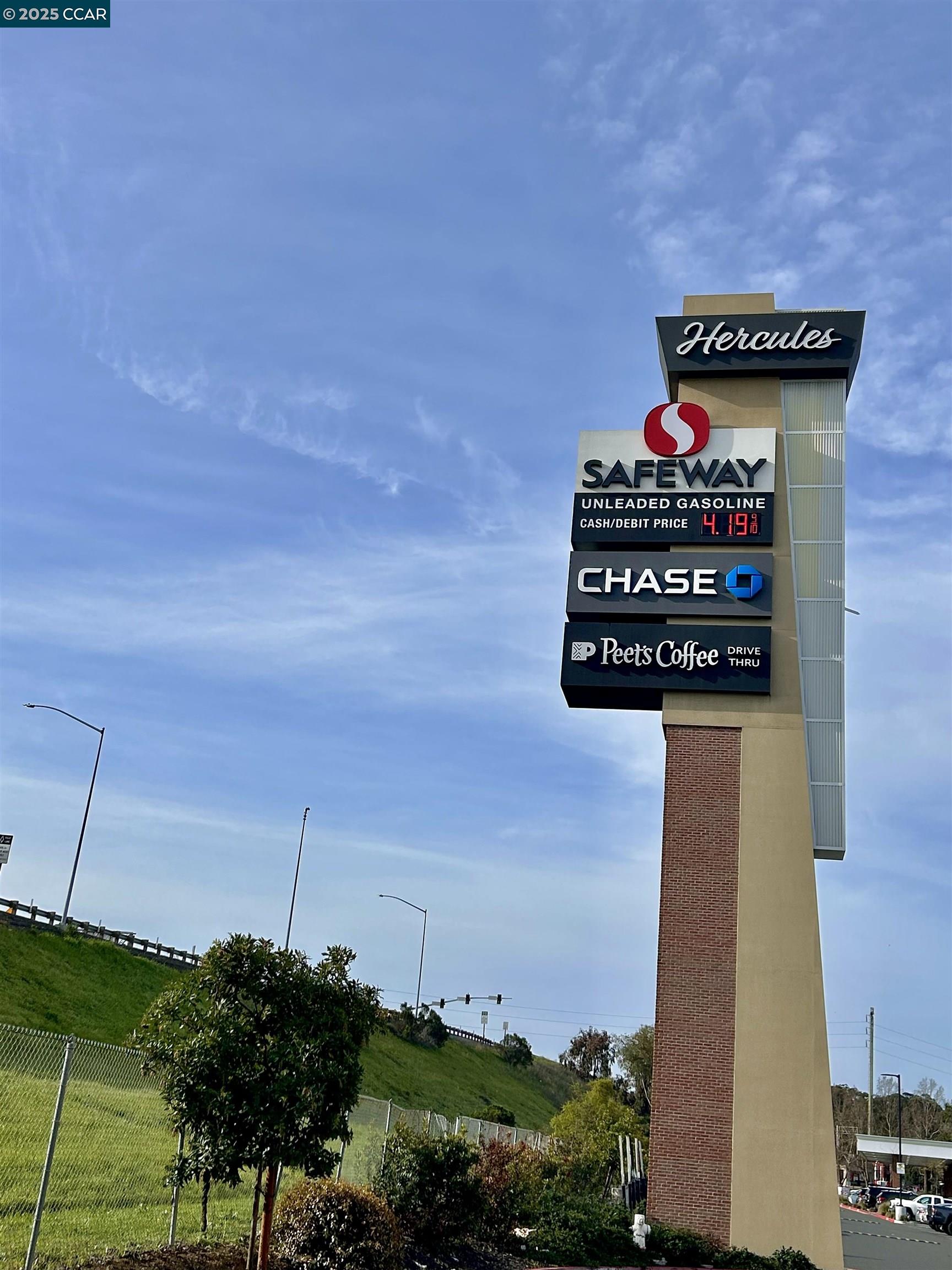 Detail Gallery Image 60 of 60 For 2036 Serra Ln, Hercules,  CA 94547 - 4 Beds | 2/1 Baths