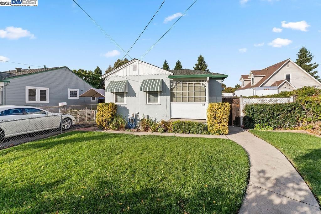 Detail Gallery Image 2 of 8 For 1118 Elgin St, San Lorenzo,  CA 94580 - 1 Beds | 1 Baths