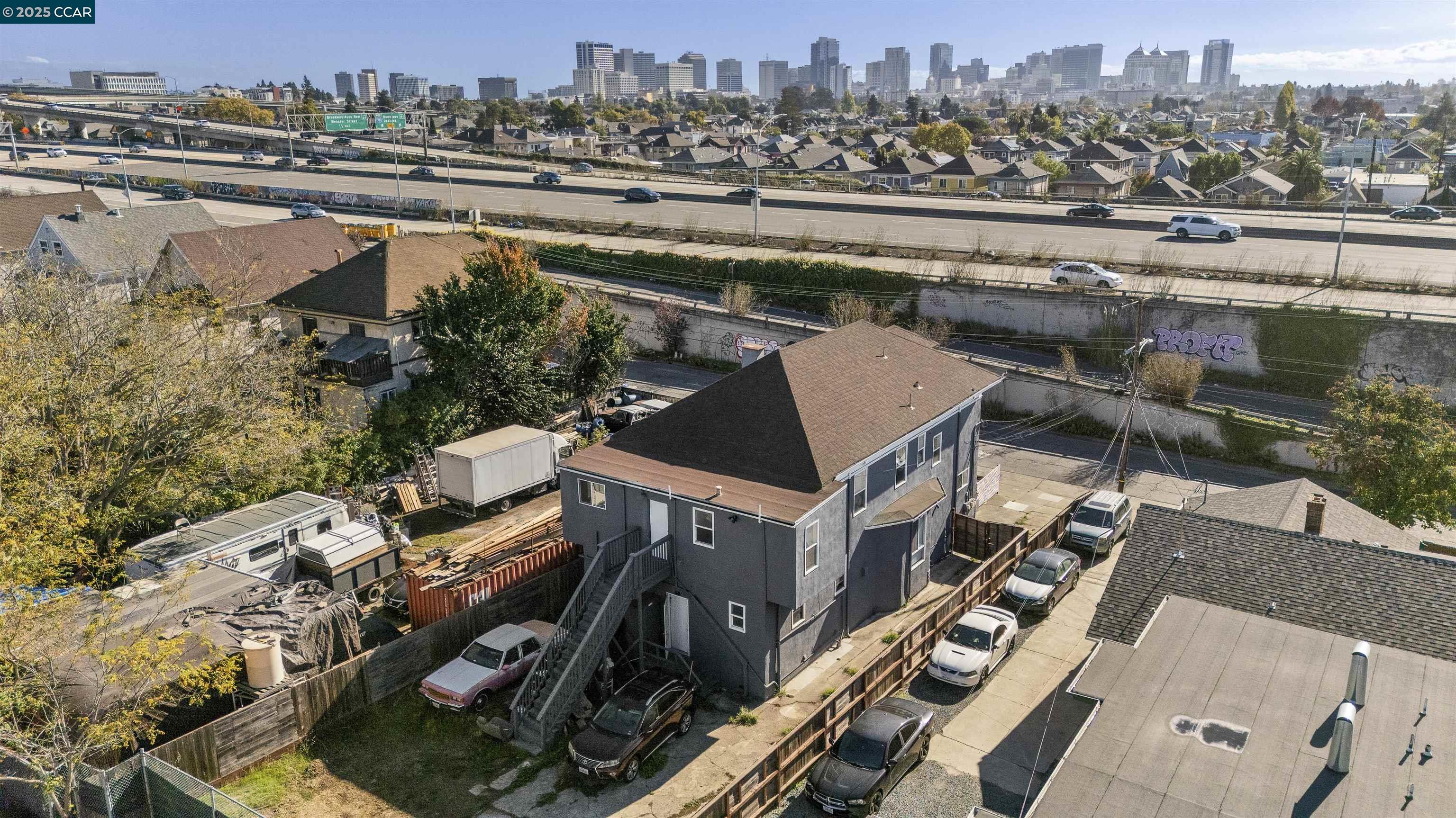 Detail Gallery Image 3 of 41 For 874 36th Street, Oakland,  CA 94608 - – Beds | – Baths