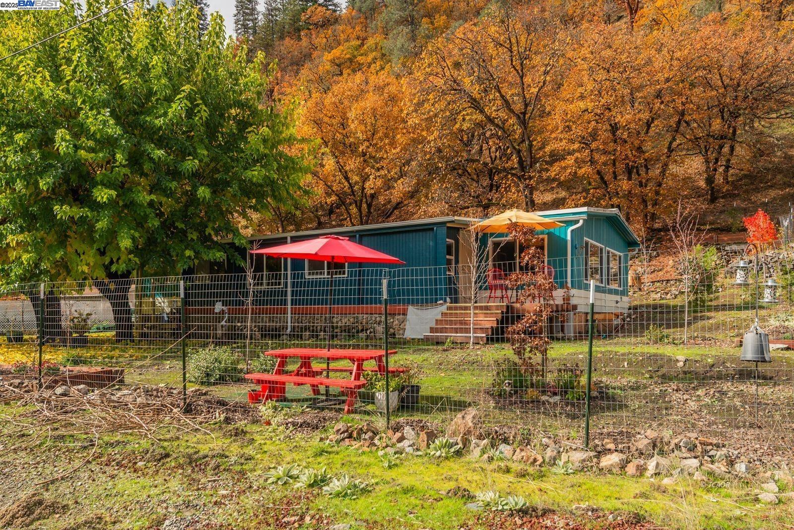 Detail Gallery Image 30 of 50 For 51 Steelhead Circle, Lewiston,  CA 96052 - 2 Beds | 2 Baths