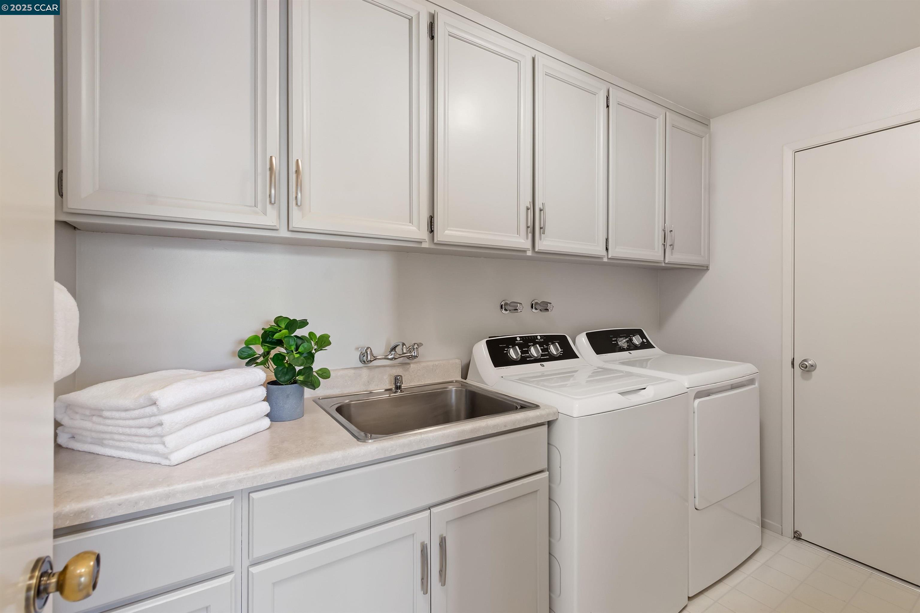 Photo #25: 41117795 Listing: Photo #25