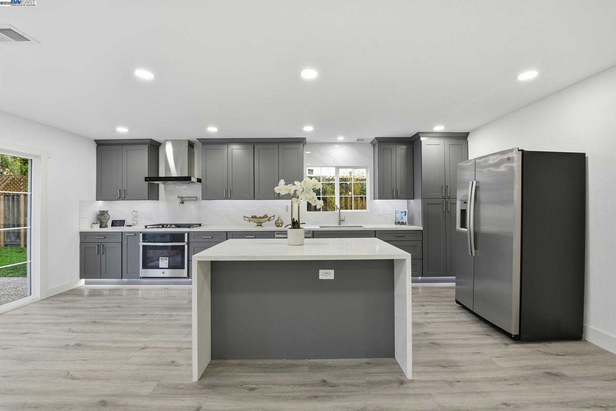 Detail Gallery Image 17 of 40 For 3312 San Marco Ct, Union City,  CA 94587-2704 - 3 Beds | 2 Baths