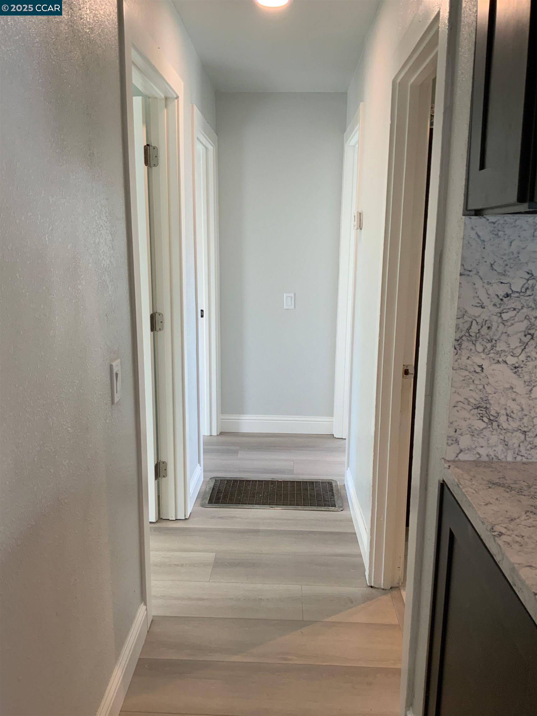 Detail Gallery Image 15 of 31 For 2680 Appian Way, Pinole,  CA 94564 - 3 Beds | 2 Baths