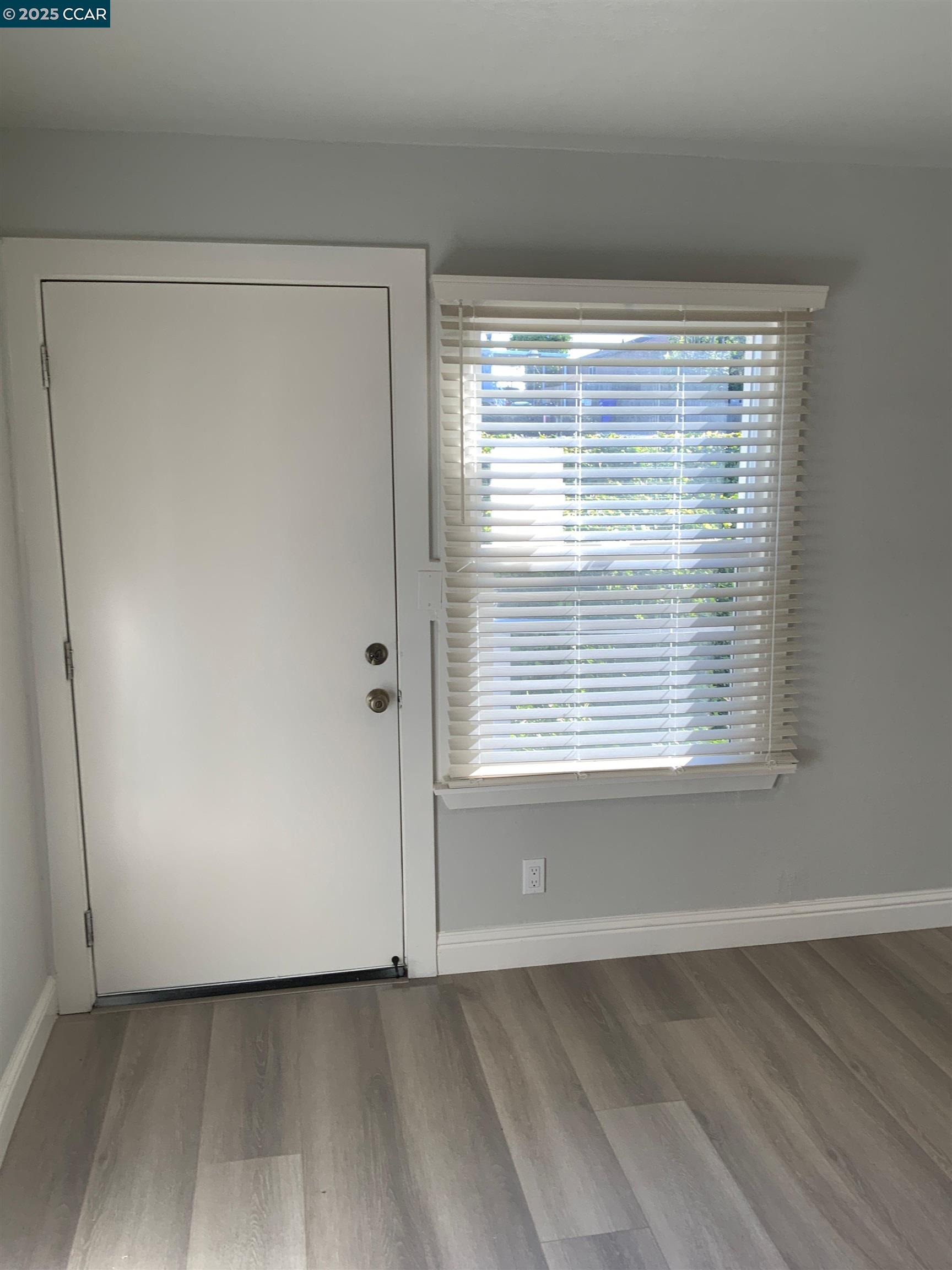 Detail Gallery Image 23 of 31 For 2680 Appian Way, Pinole,  CA 94564 - 3 Beds | 2 Baths