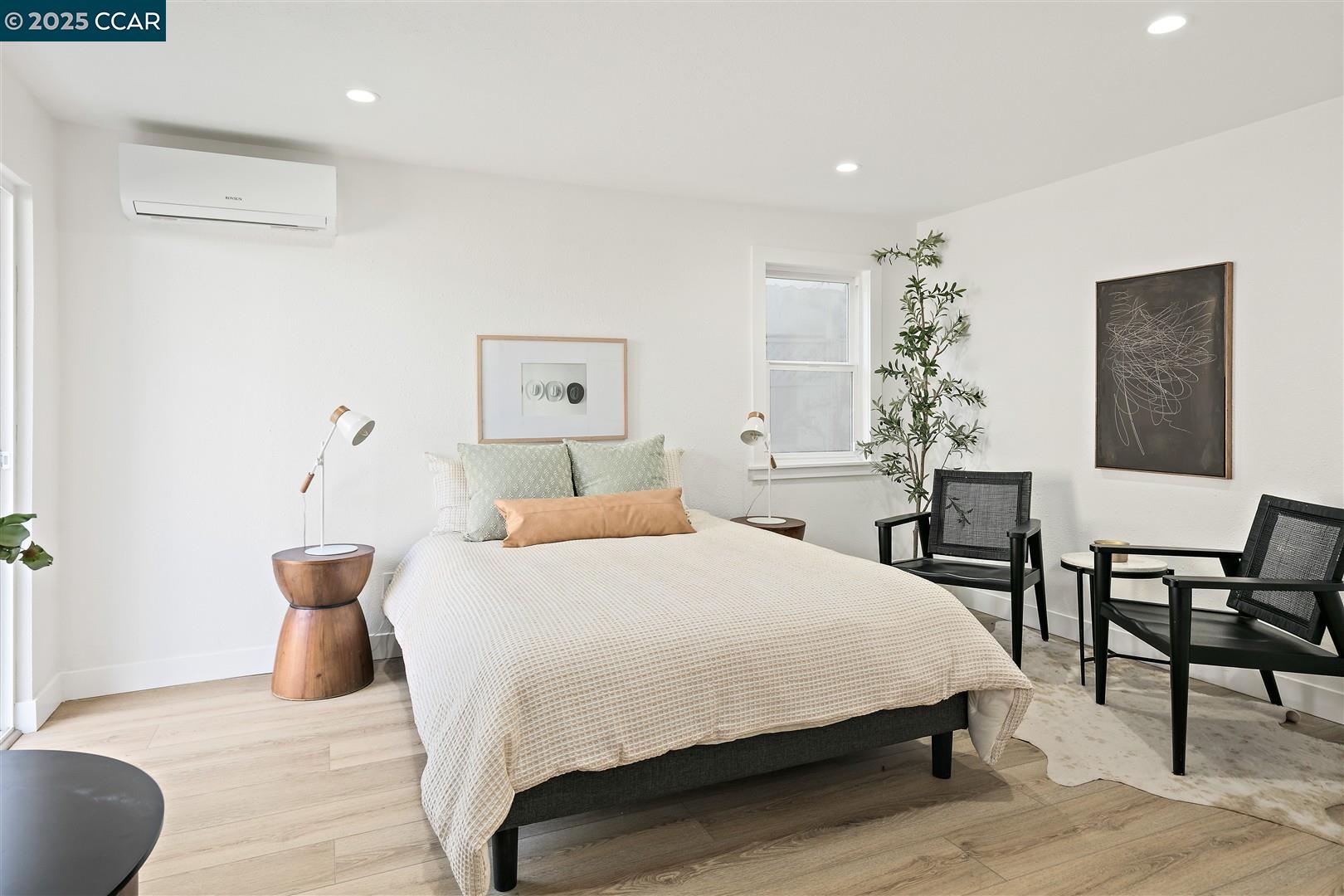 Detail Gallery Image 28 of 58 For 2703 Mathews St, Berkeley,  CA 94702 - 4 Beds | 4 Baths