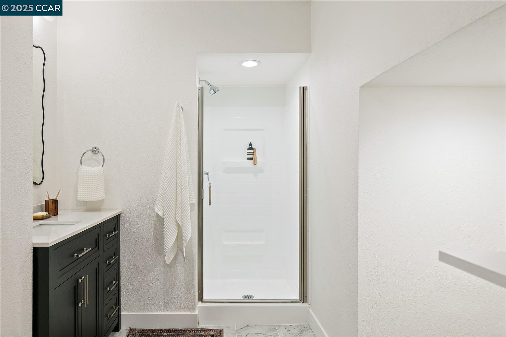 Detail Gallery Image 32 of 58 For 2703 Mathews St, Berkeley,  CA 94702 - 4 Beds | 4 Baths