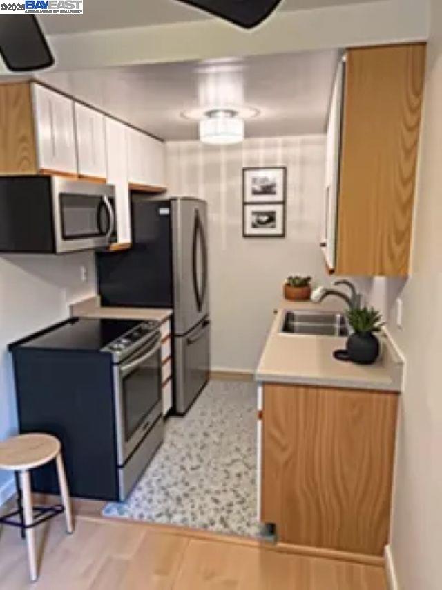 Detail Gallery Image 4 of 10 For 884 Camelback Pl, Pleasant Hill,  CA 94523 - 1 Beds | 1 Baths