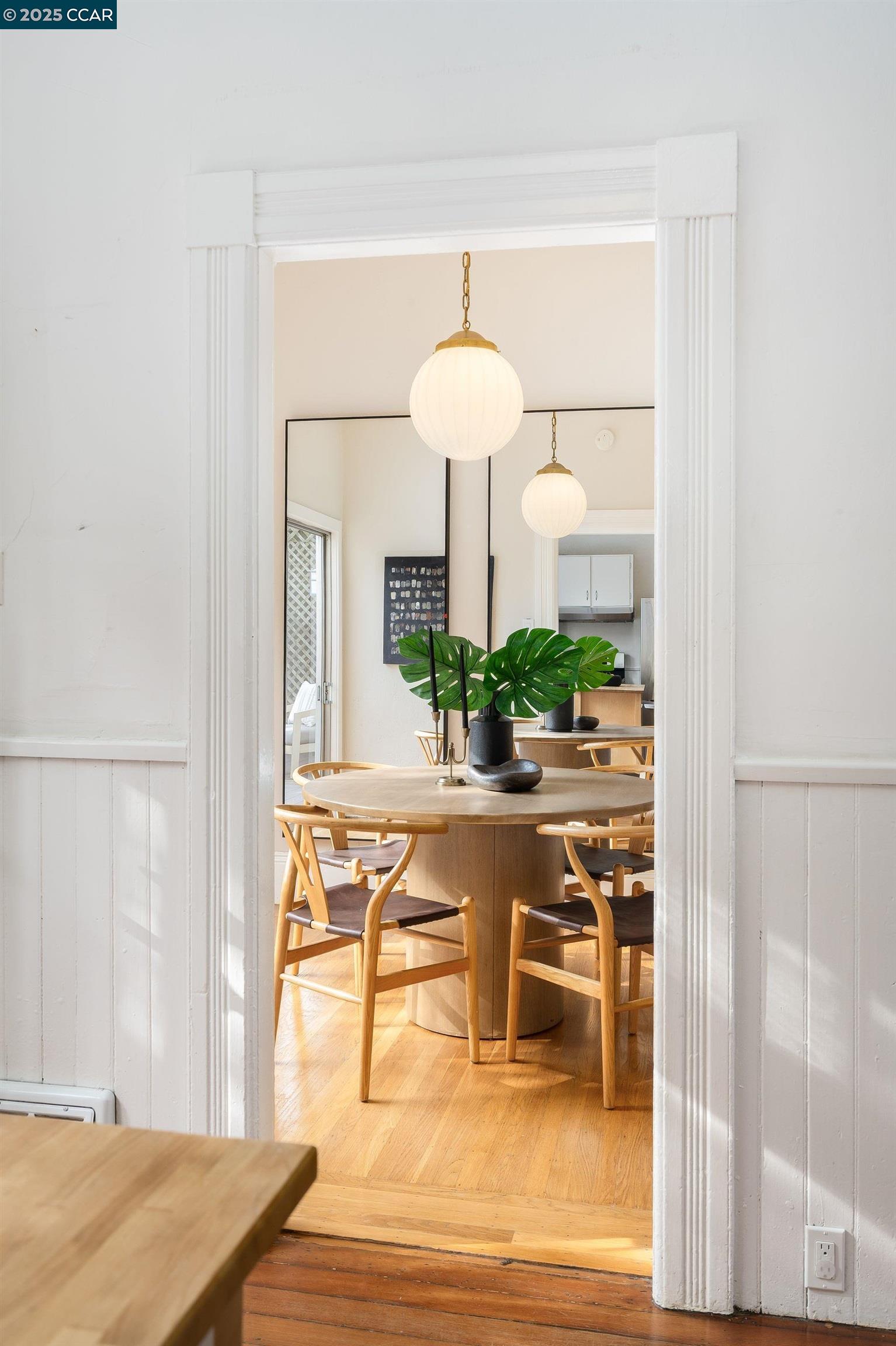 Detail Gallery Image 18 of 43 For 116 Eugenia Ave, San Francisco,  CA 94110 - 3 Beds | 1 Baths