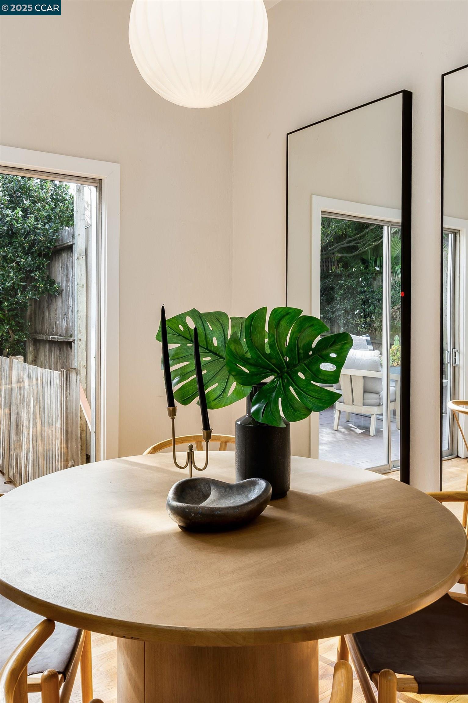 Detail Gallery Image 21 of 43 For 116 Eugenia Ave, San Francisco,  CA 94110 - 3 Beds | 1 Baths