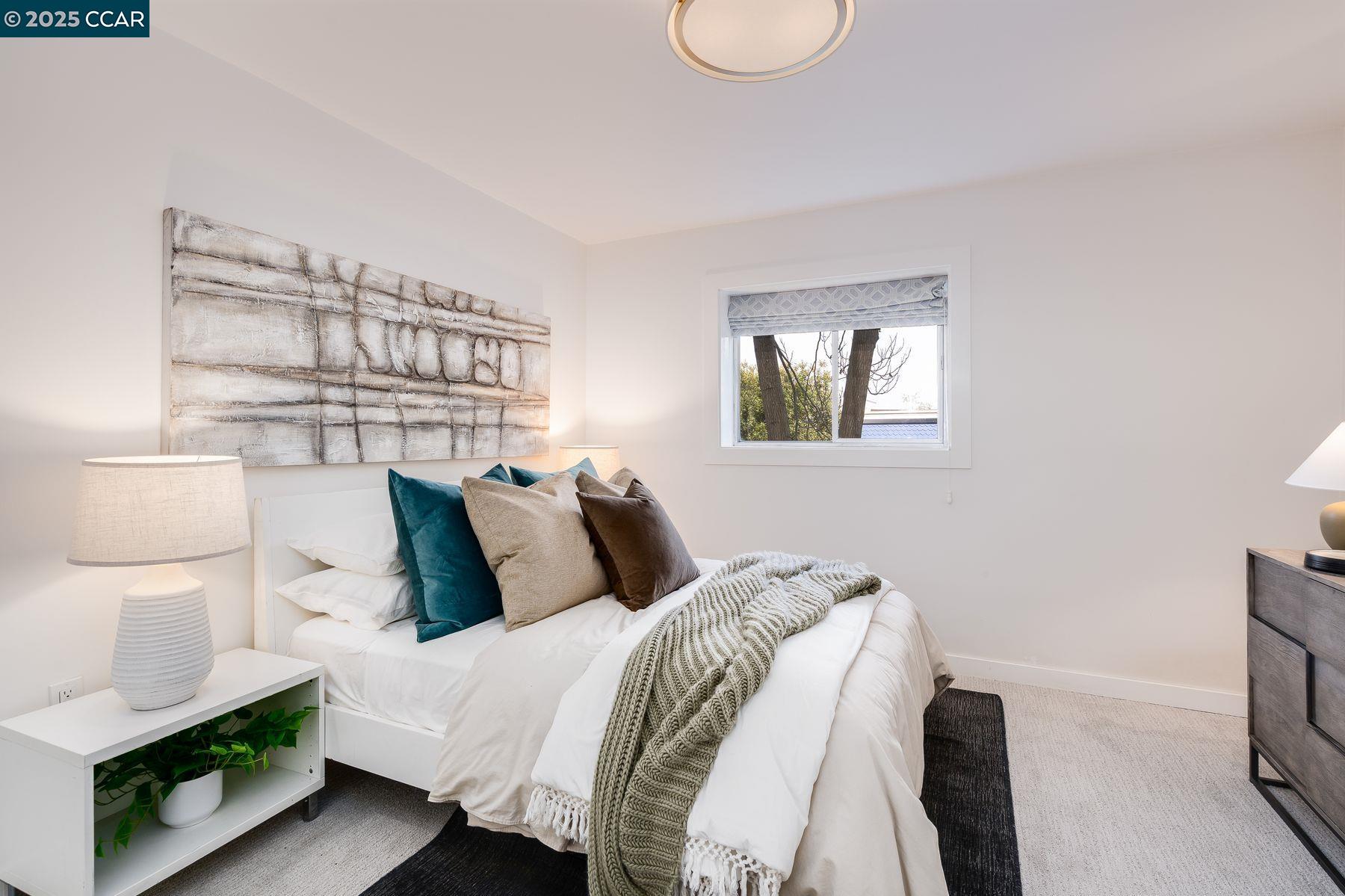 Detail Gallery Image 24 of 43 For 116 Eugenia Ave, San Francisco,  CA 94110 - 3 Beds | 1 Baths