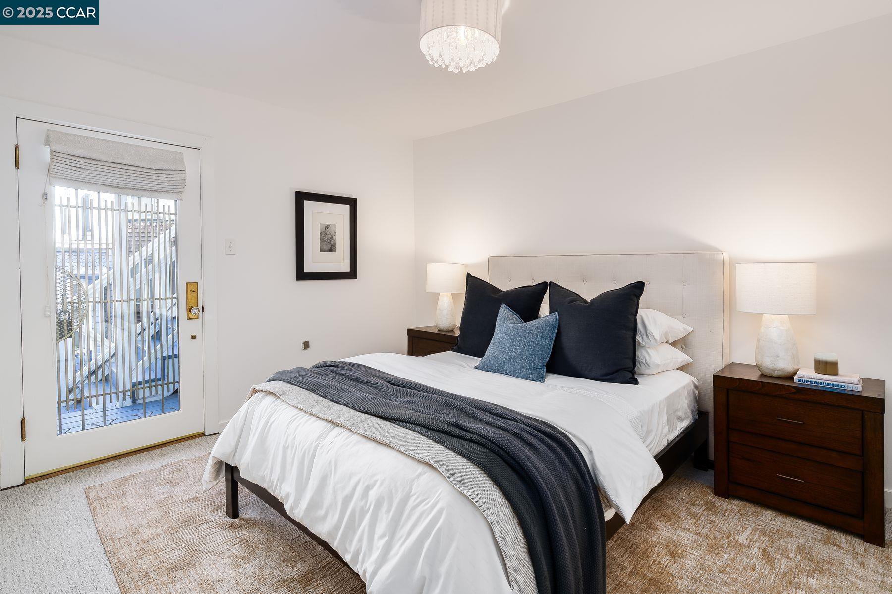 Detail Gallery Image 27 of 43 For 116 Eugenia Ave, San Francisco,  CA 94110 - 3 Beds | 1 Baths