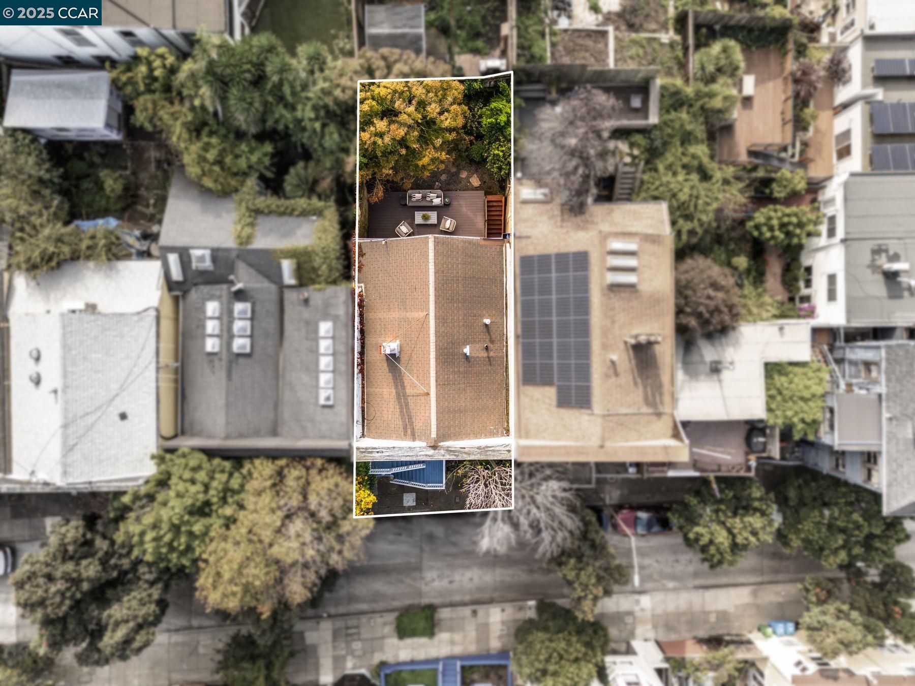 Detail Gallery Image 32 of 43 For 116 Eugenia Ave, San Francisco,  CA 94110 - 3 Beds | 1 Baths