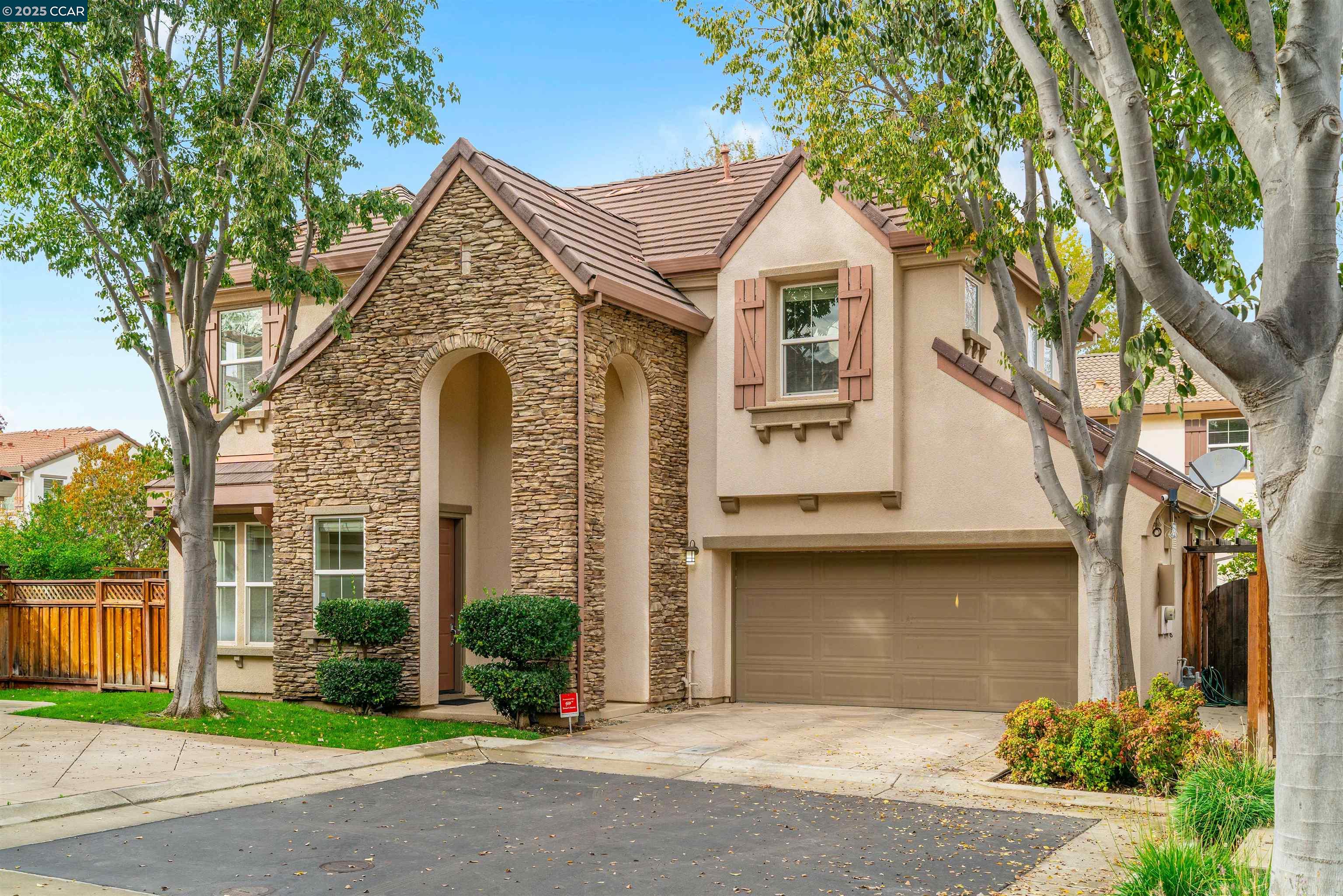 Detail Gallery Image 2 of 24 For 185 S Aldea St, Mountain House,  CA 95391 - 3 Beds | 2/1 Baths