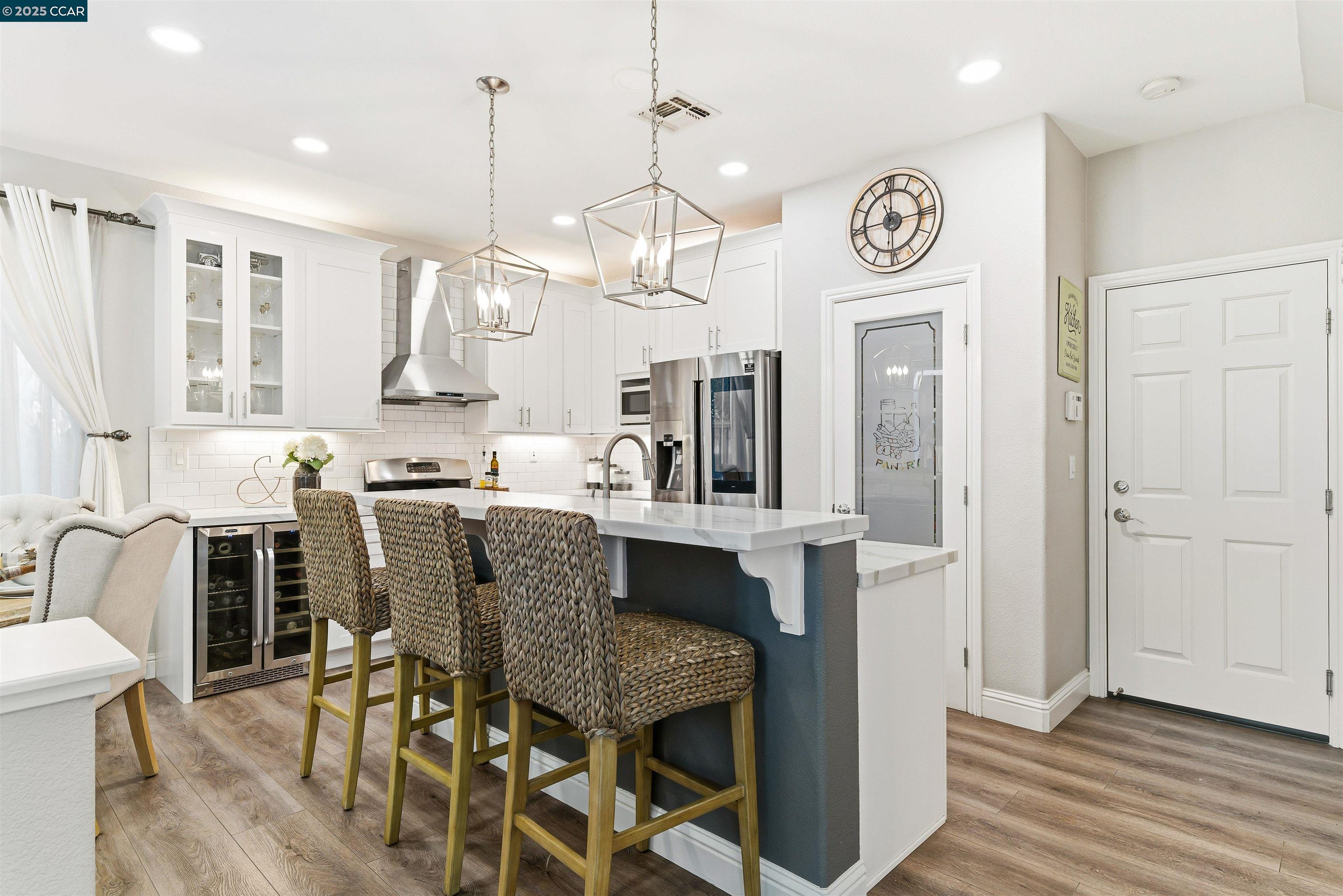 Detail Gallery Image 5 of 24 For 185 S Aldea St, Mountain House,  CA 95391 - 3 Beds | 2/1 Baths