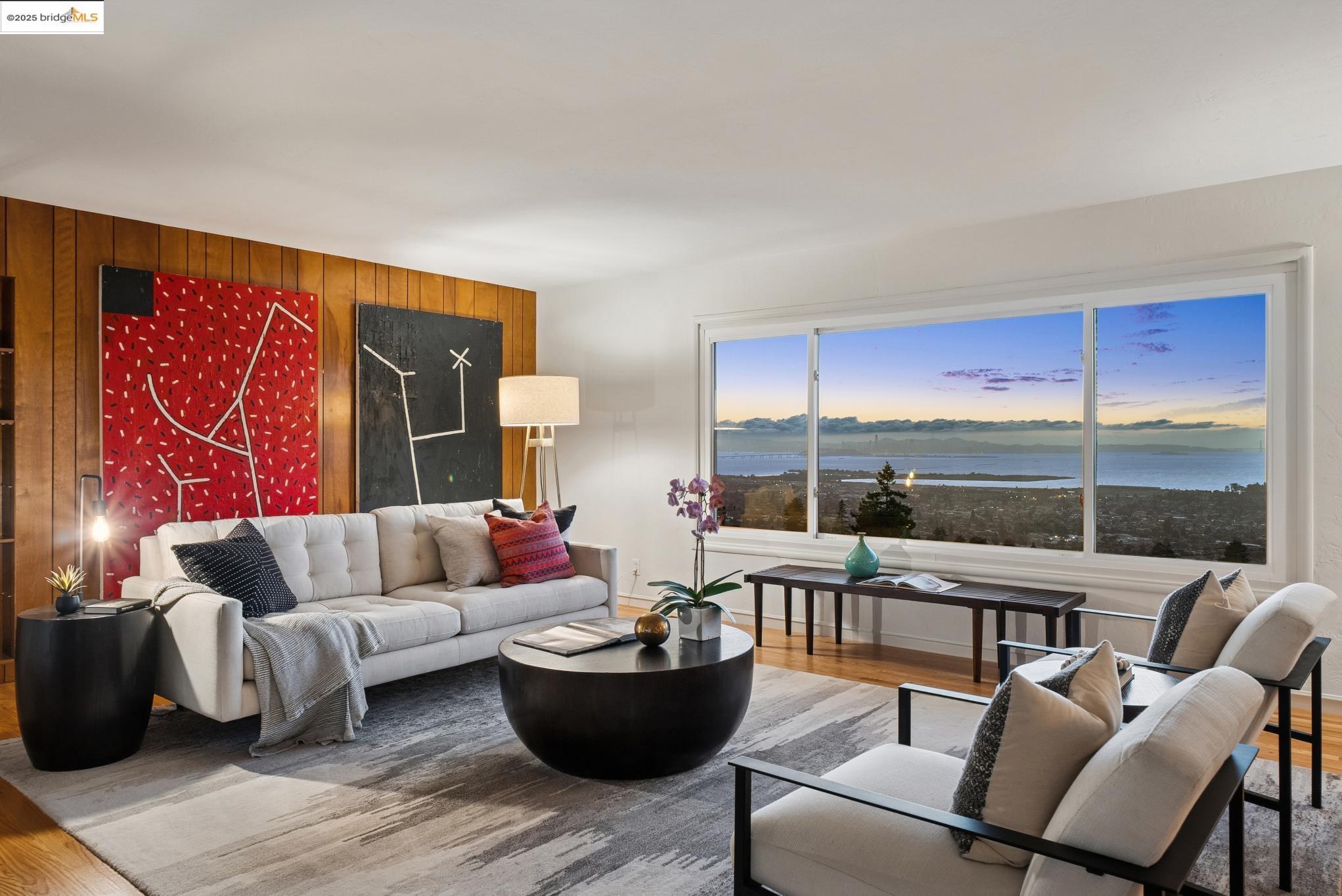 Detail Gallery Image 14 of 57 For 256 Cambridge Ave, Kensington,  CA 94708 - 4 Beds | 4 Baths