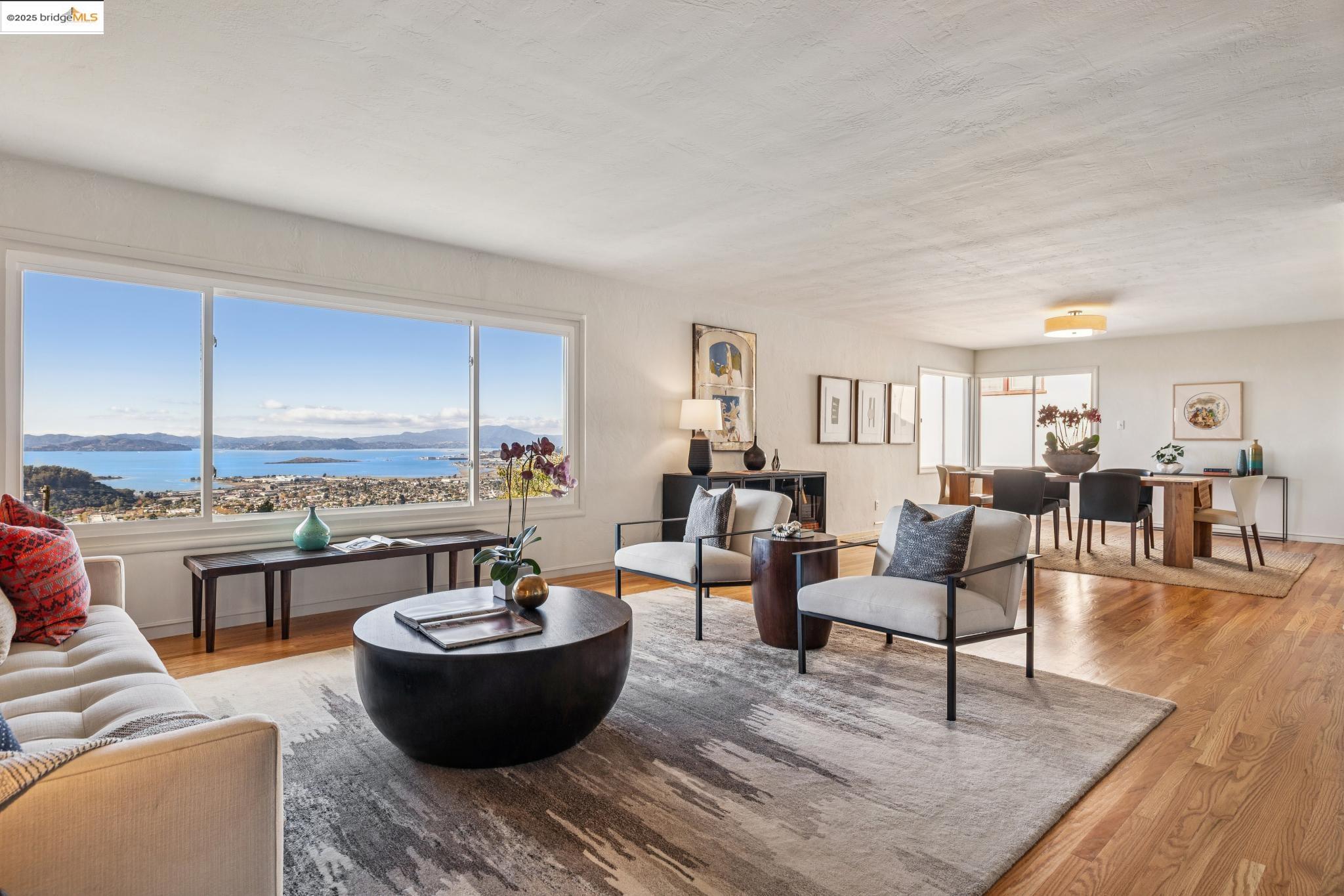 Detail Gallery Image 17 of 57 For 256 Cambridge Ave, Kensington,  CA 94708 - 4 Beds | 4 Baths