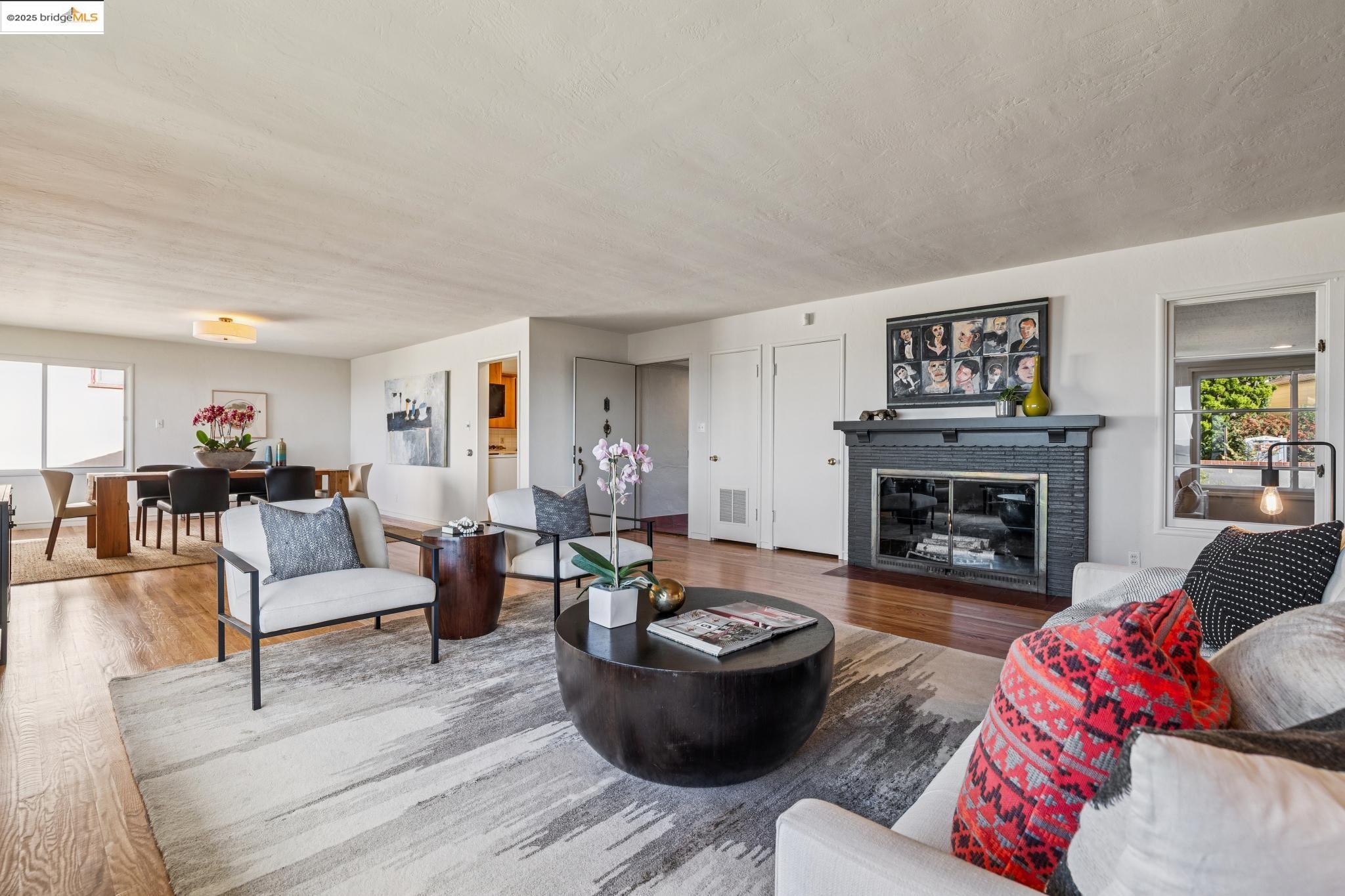 Detail Gallery Image 18 of 57 For 256 Cambridge Ave, Kensington,  CA 94708 - 4 Beds | 4 Baths