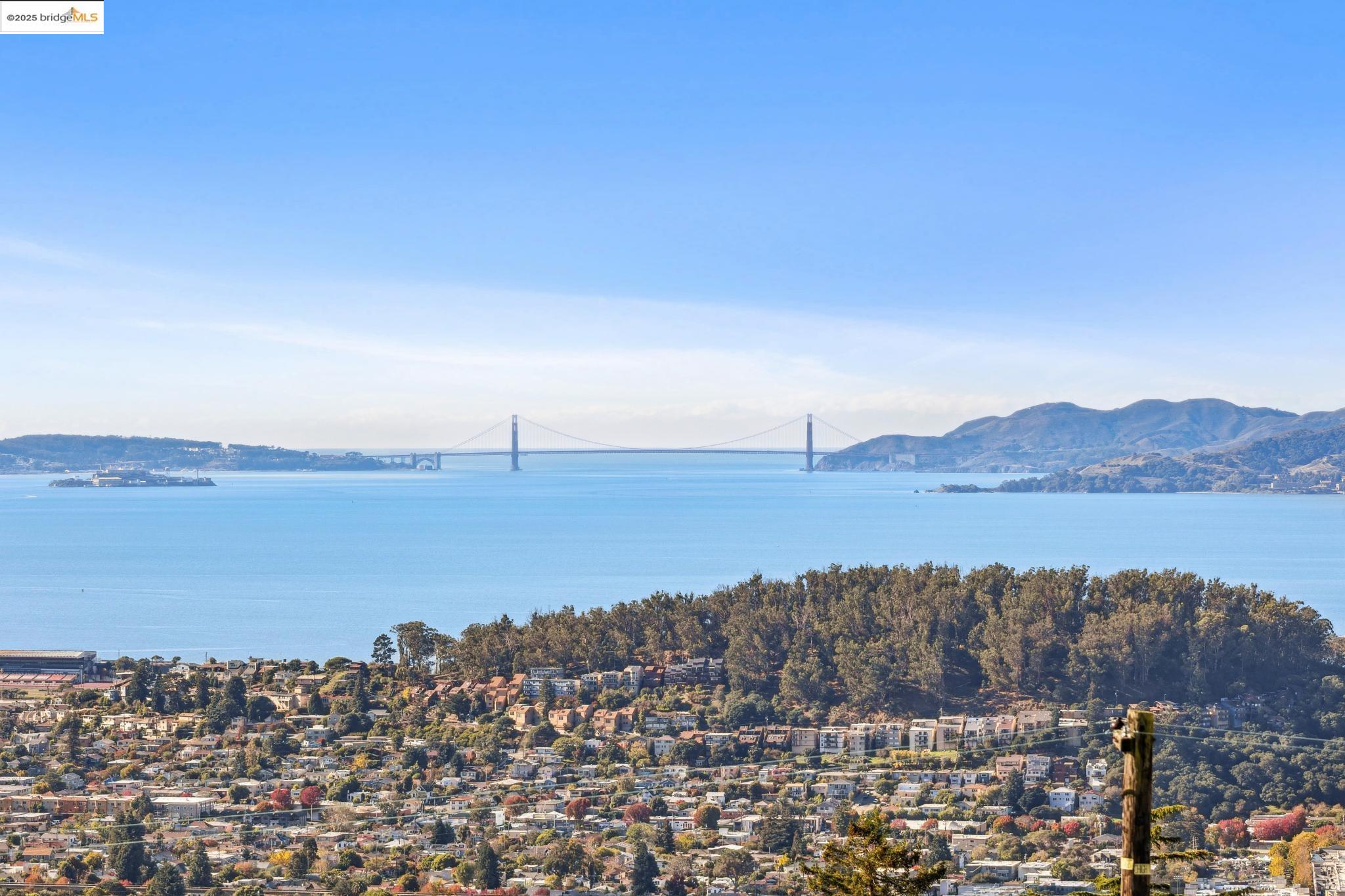 Detail Gallery Image 3 of 57 For 256 Cambridge Ave, Kensington,  CA 94708 - 4 Beds | 4 Baths