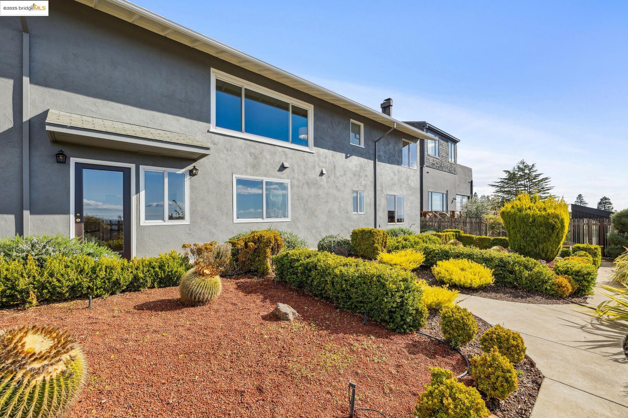 Detail Gallery Image 44 of 57 For 256 Cambridge Ave, Kensington,  CA 94708 - 4 Beds | 4 Baths