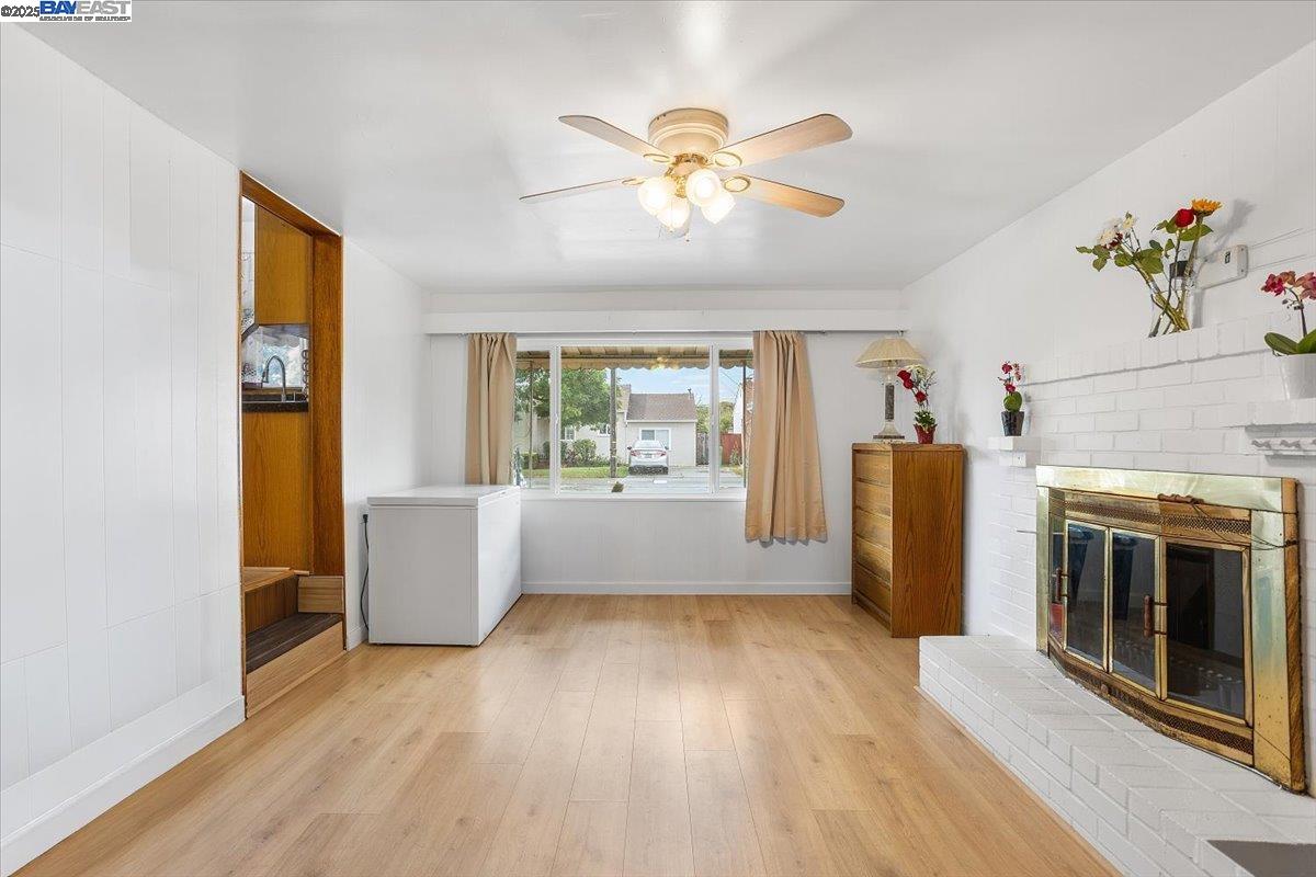 Detail Gallery Image 9 of 30 For 15106 Edgemoor St, San Leandro,  CA 94579 - 3 Beds | 2 Baths