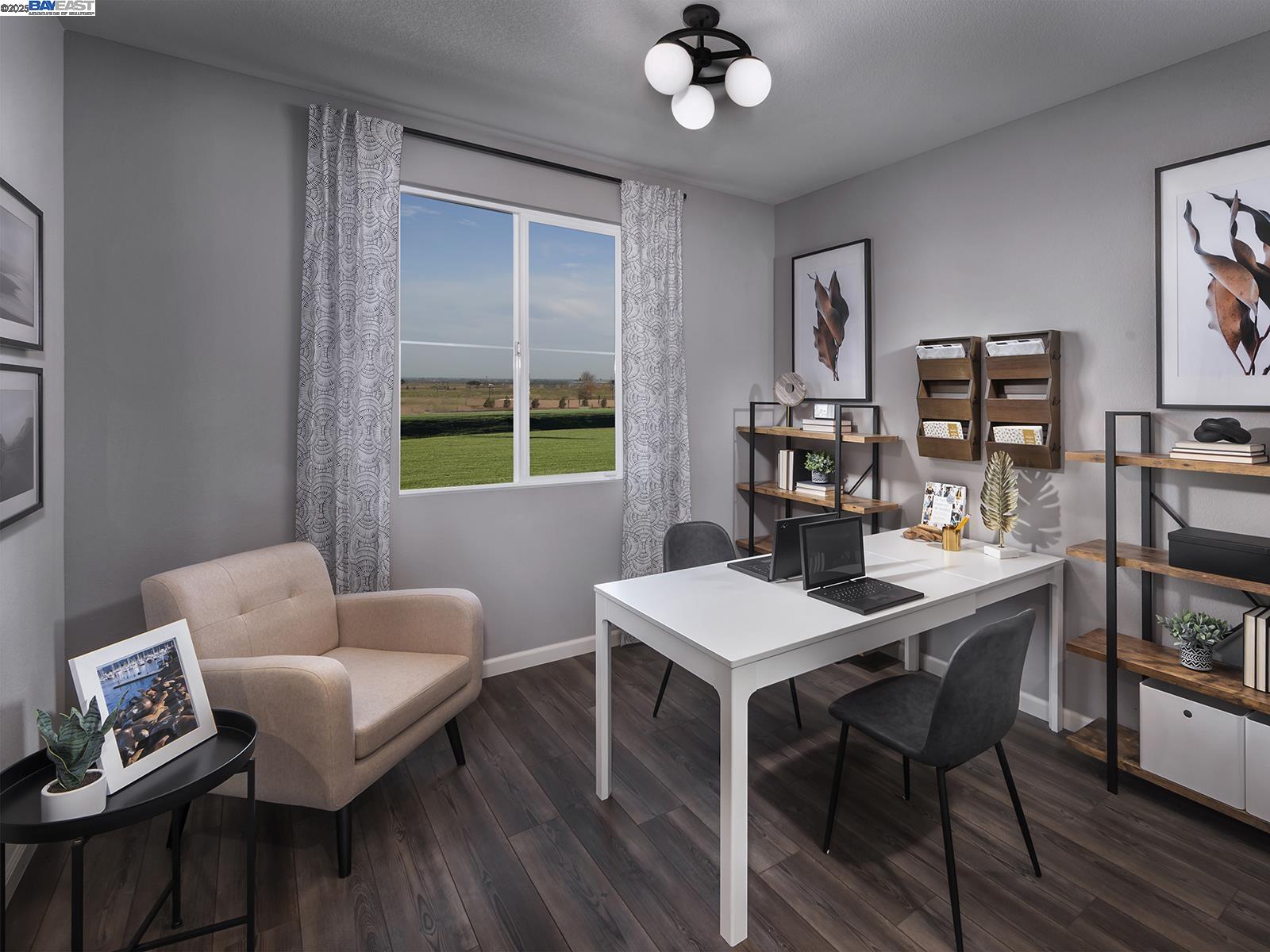 Detail Gallery Image 7 of 17 For 5244 Kestrel Street, Antioch,  CA 94509 - 4 Beds | 3 Baths