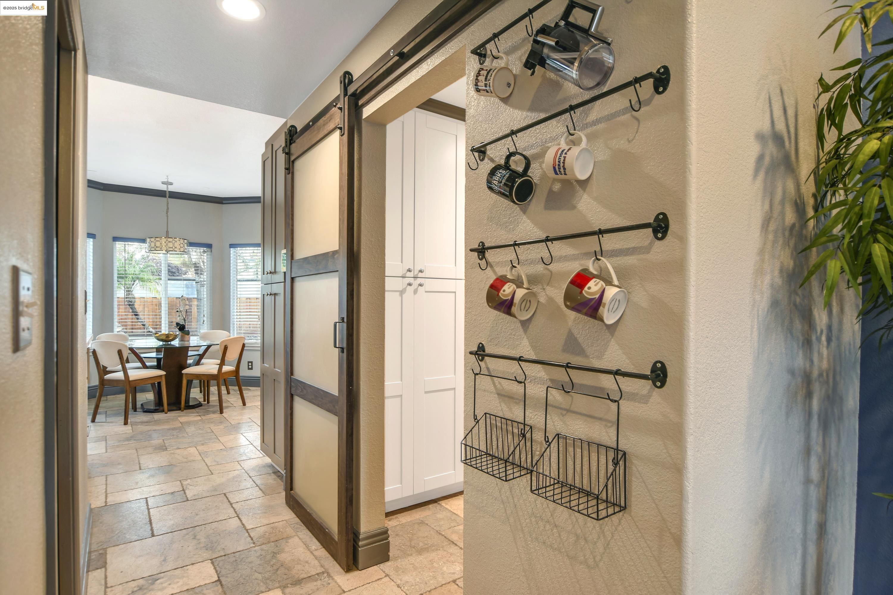 Detail Gallery Image 15 of 42 For 621 Avington Ct, Brentwood,  CA 94513 - 4 Beds | 2/1 Baths