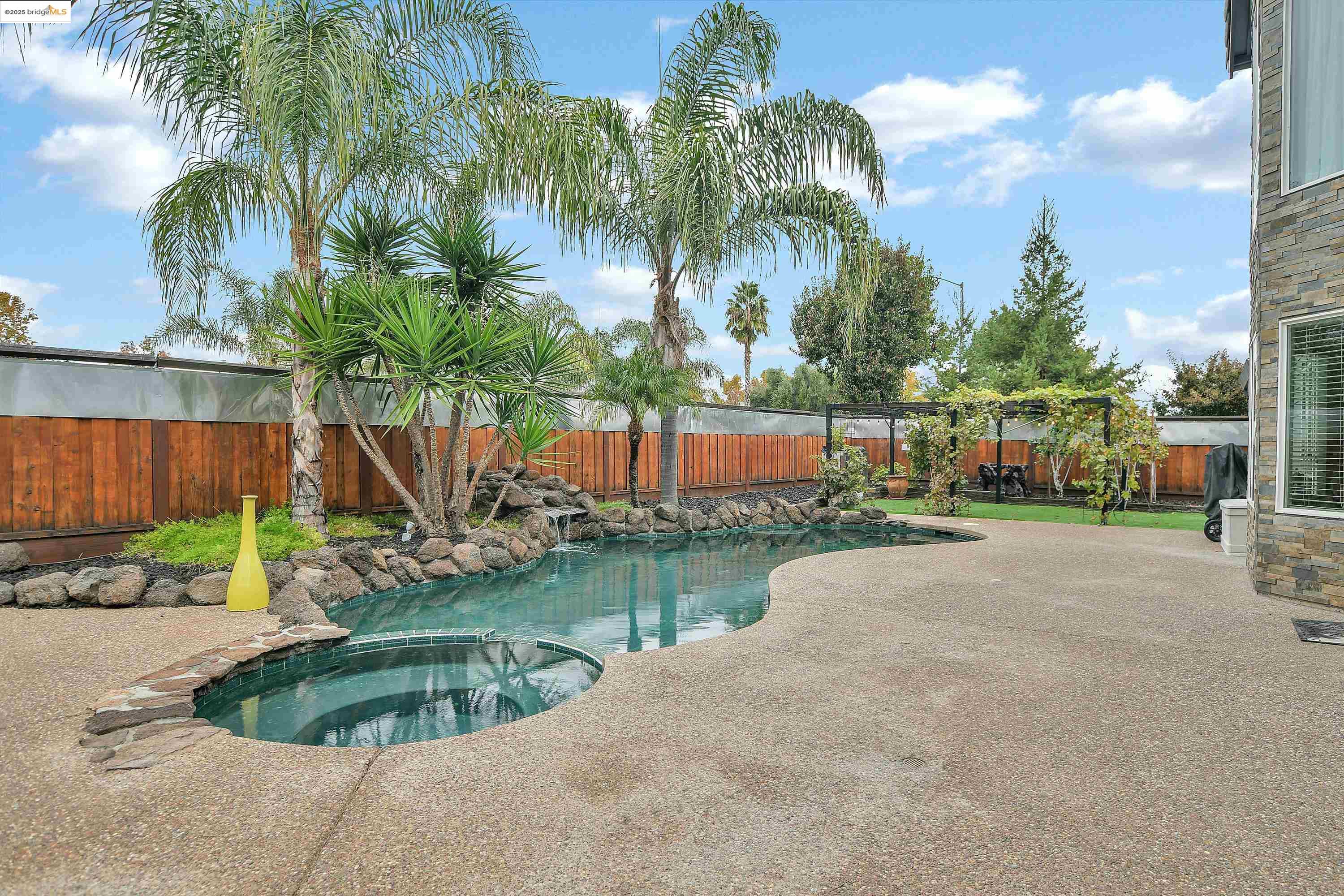 Detail Gallery Image 33 of 42 For 621 Avington Ct, Brentwood,  CA 94513 - 4 Beds | 2/1 Baths