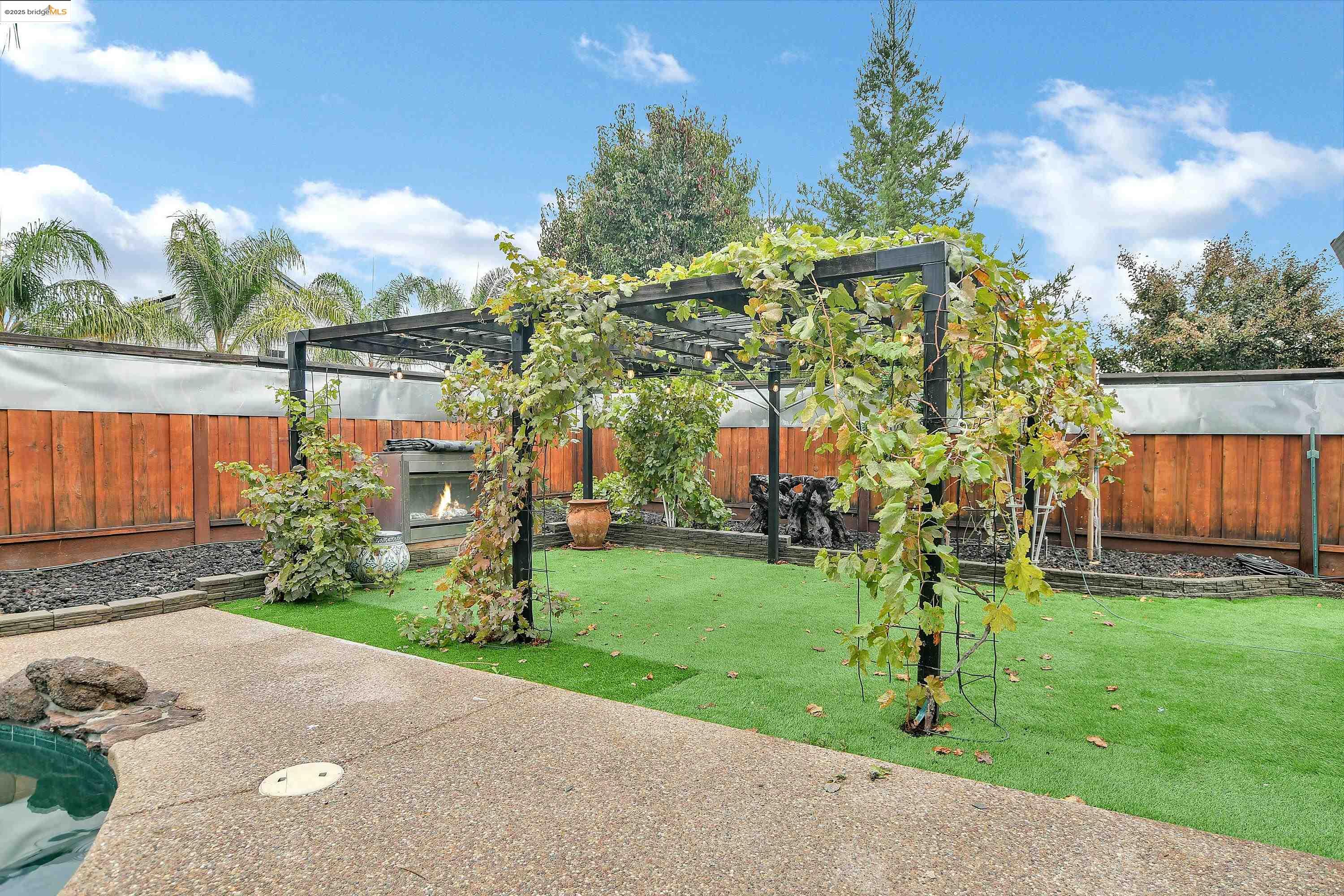 Detail Gallery Image 37 of 42 For 621 Avington Ct, Brentwood,  CA 94513 - 4 Beds | 2/1 Baths