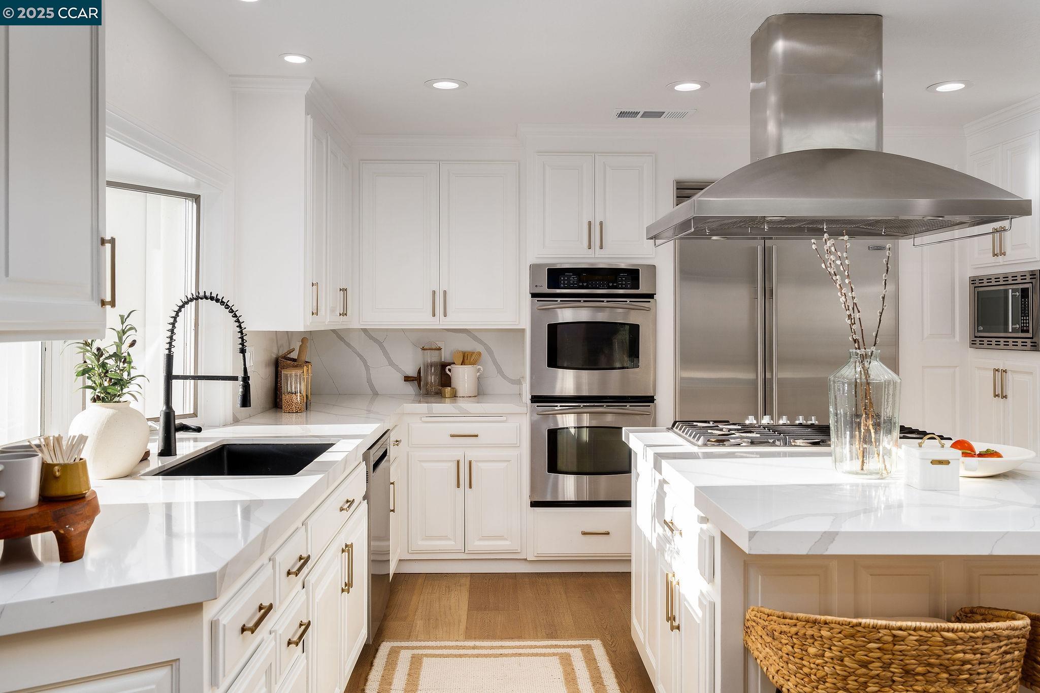 Detail Gallery Image 11 of 30 For 115 Camino Encanto, Danville,  CA 94526 - 4 Beds | 3 Baths