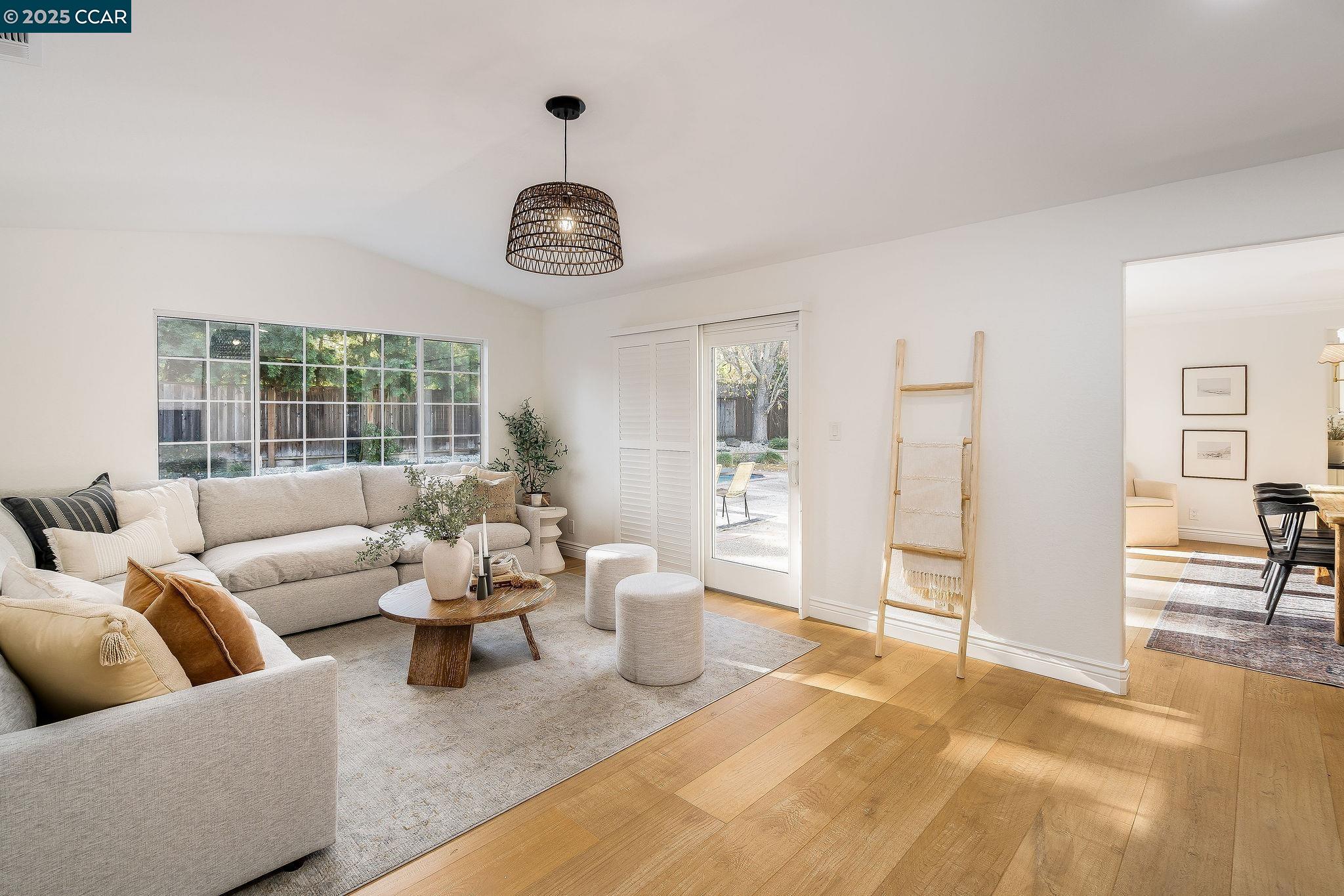 Detail Gallery Image 14 of 30 For 115 Camino Encanto, Danville,  CA 94526 - 4 Beds | 3 Baths