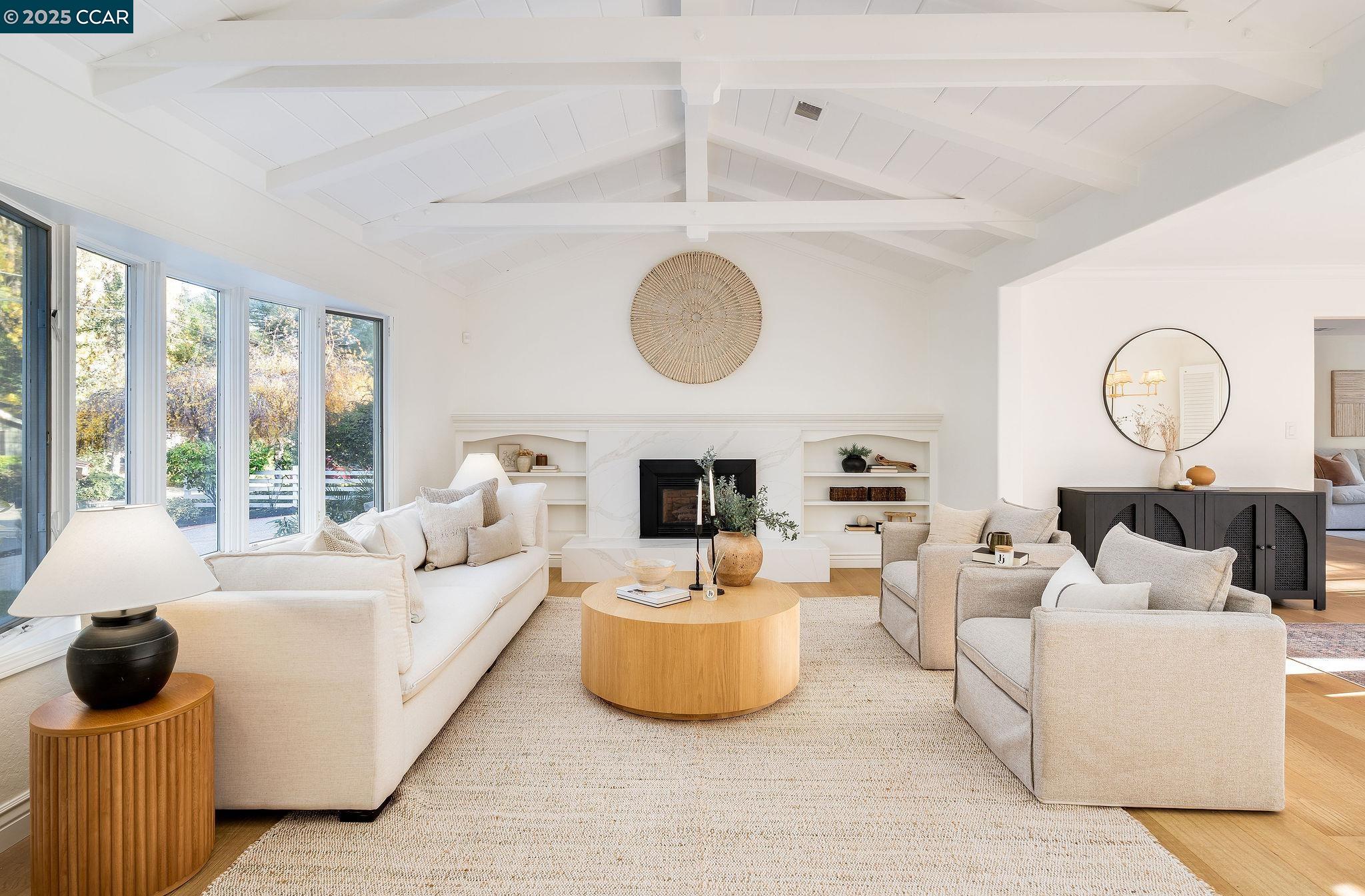 Detail Gallery Image 3 of 30 For 115 Camino Encanto, Danville,  CA 94526 - 4 Beds | 3 Baths