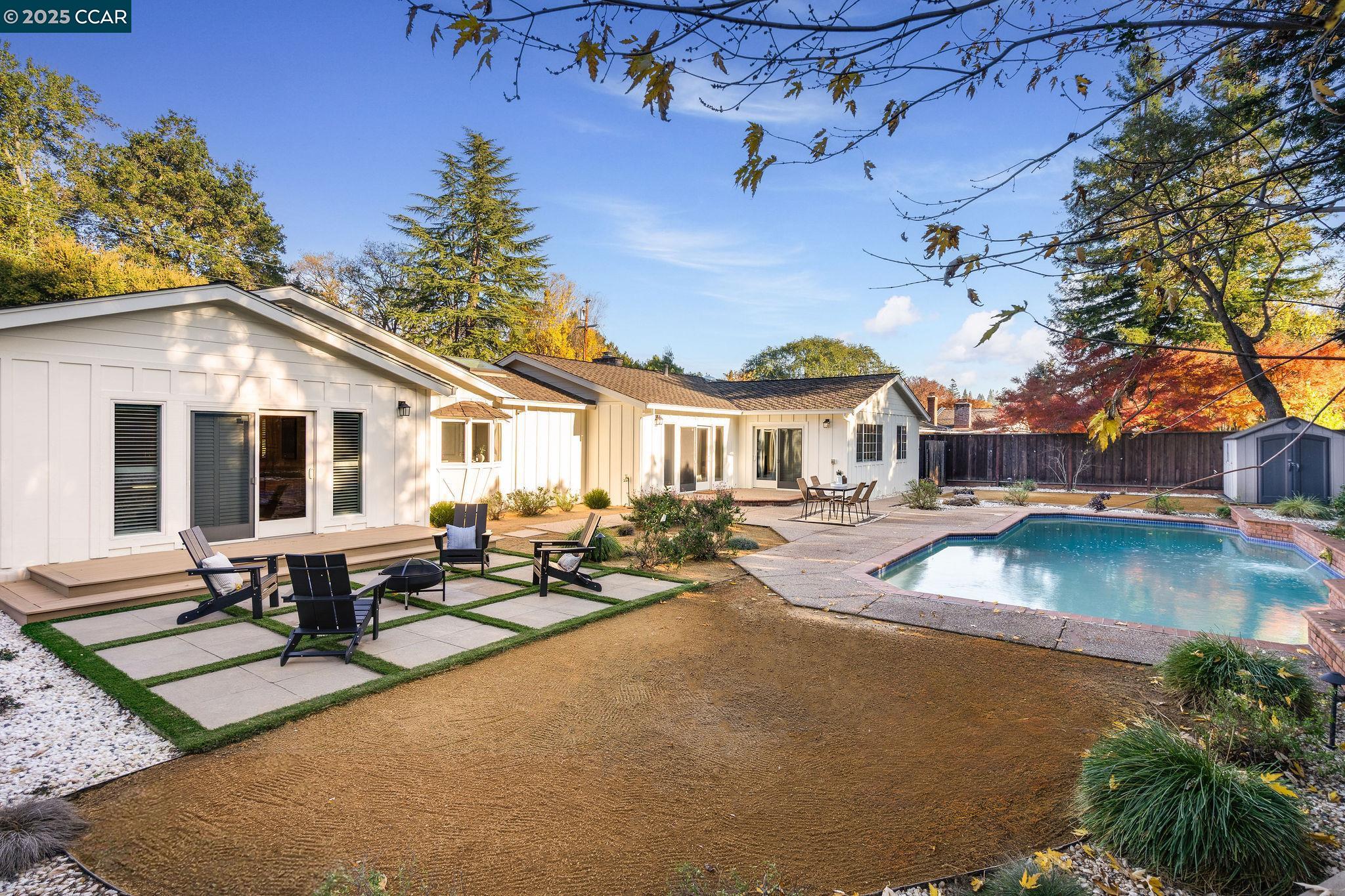 Detail Gallery Image 26 of 30 For 115 Camino Encanto, Danville,  CA 94526 - 4 Beds | 3 Baths